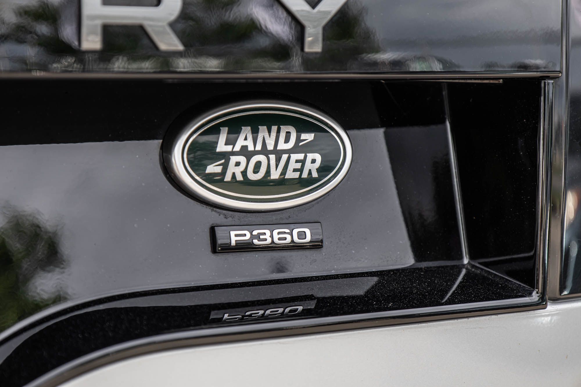 Land Rover Discovery  2023