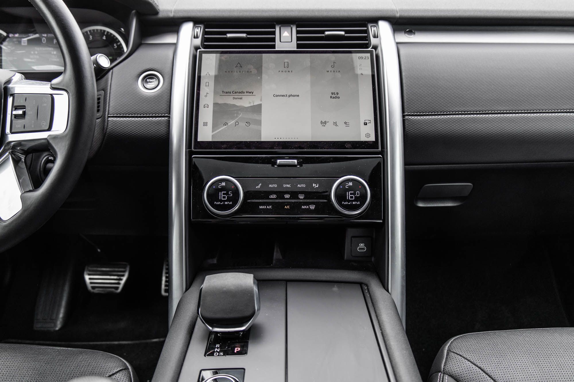Land Rover Discovery  2023