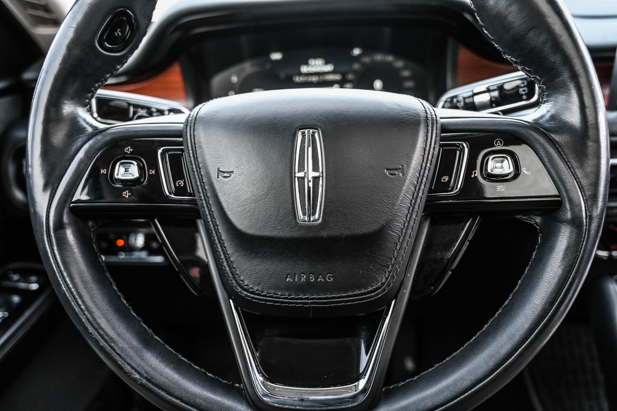 Lincoln Aviator  2023