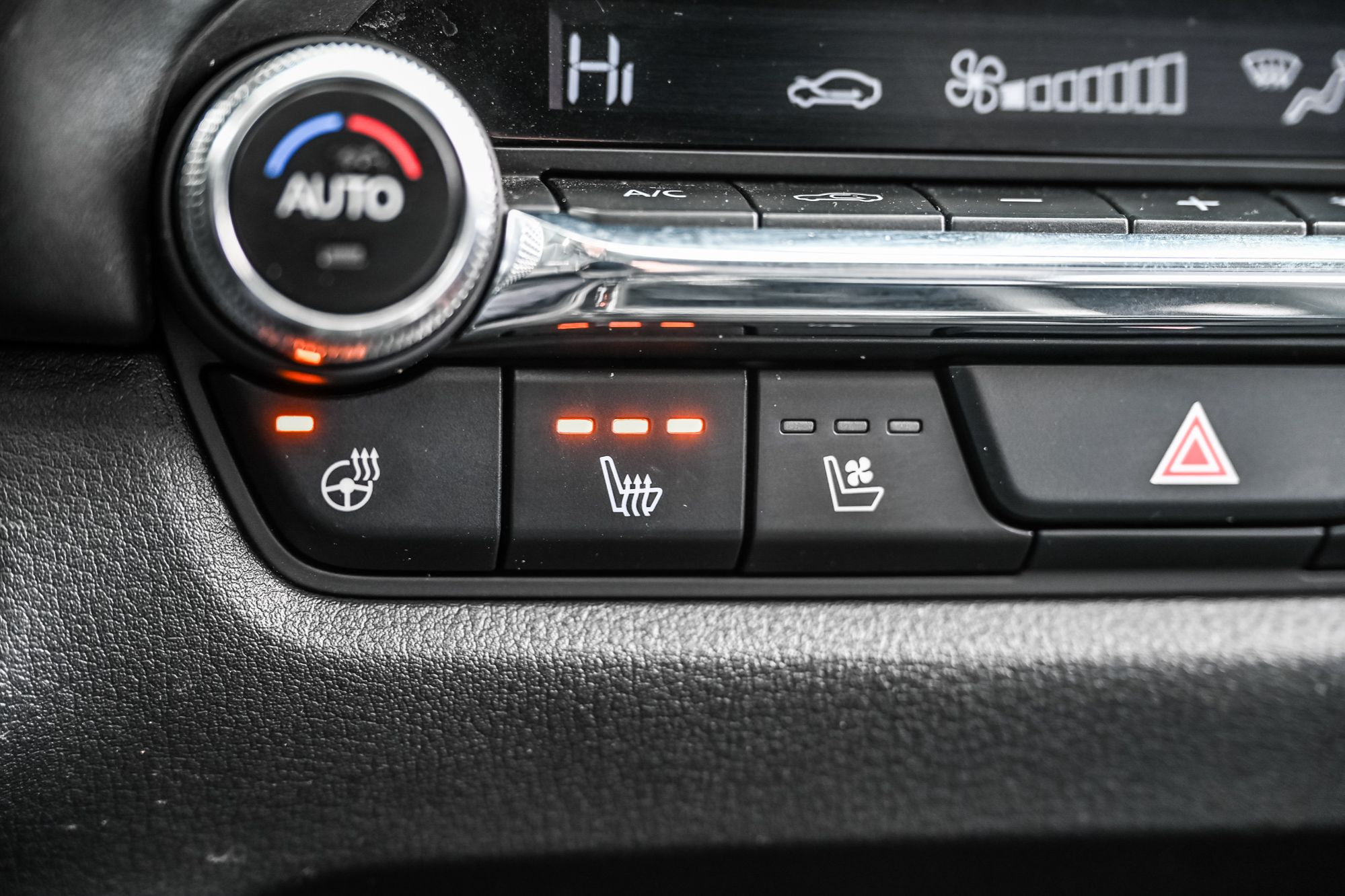 Mazda CX-50  2024 à Dorval, Québec