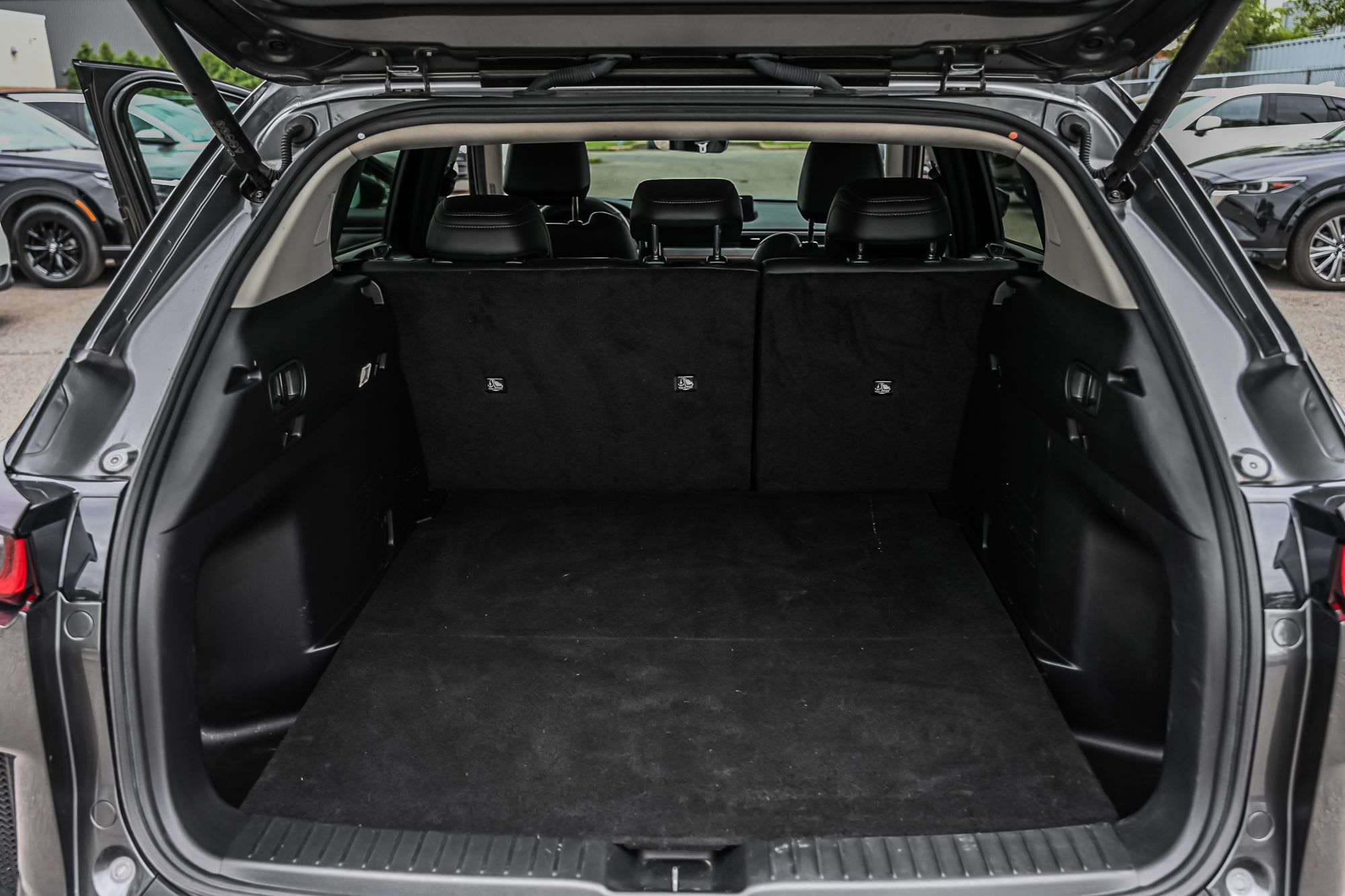 Mazda CX-50  2024