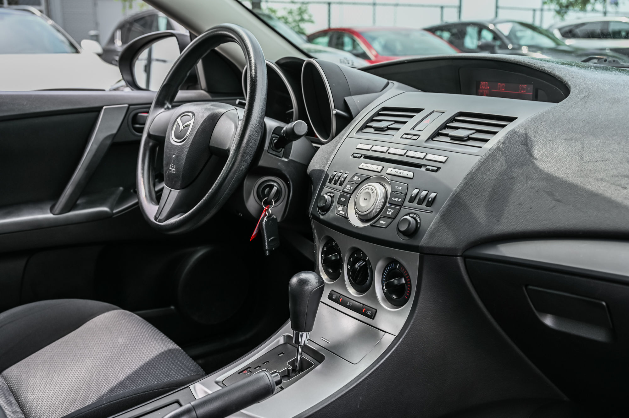2010 Mazda 3 in Dorval, Quebec