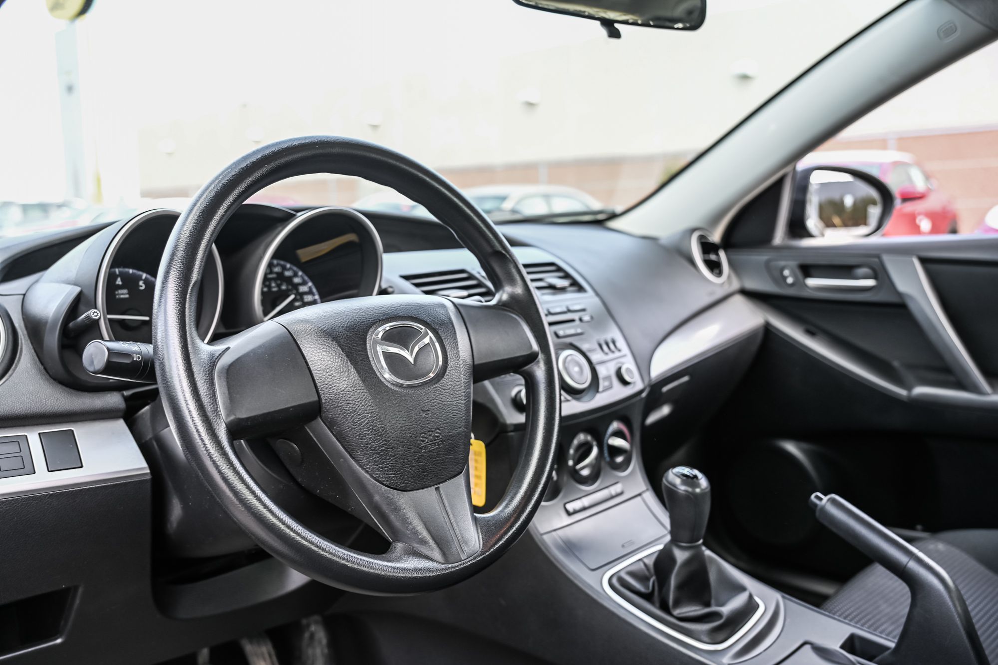 Mazda 3  2012