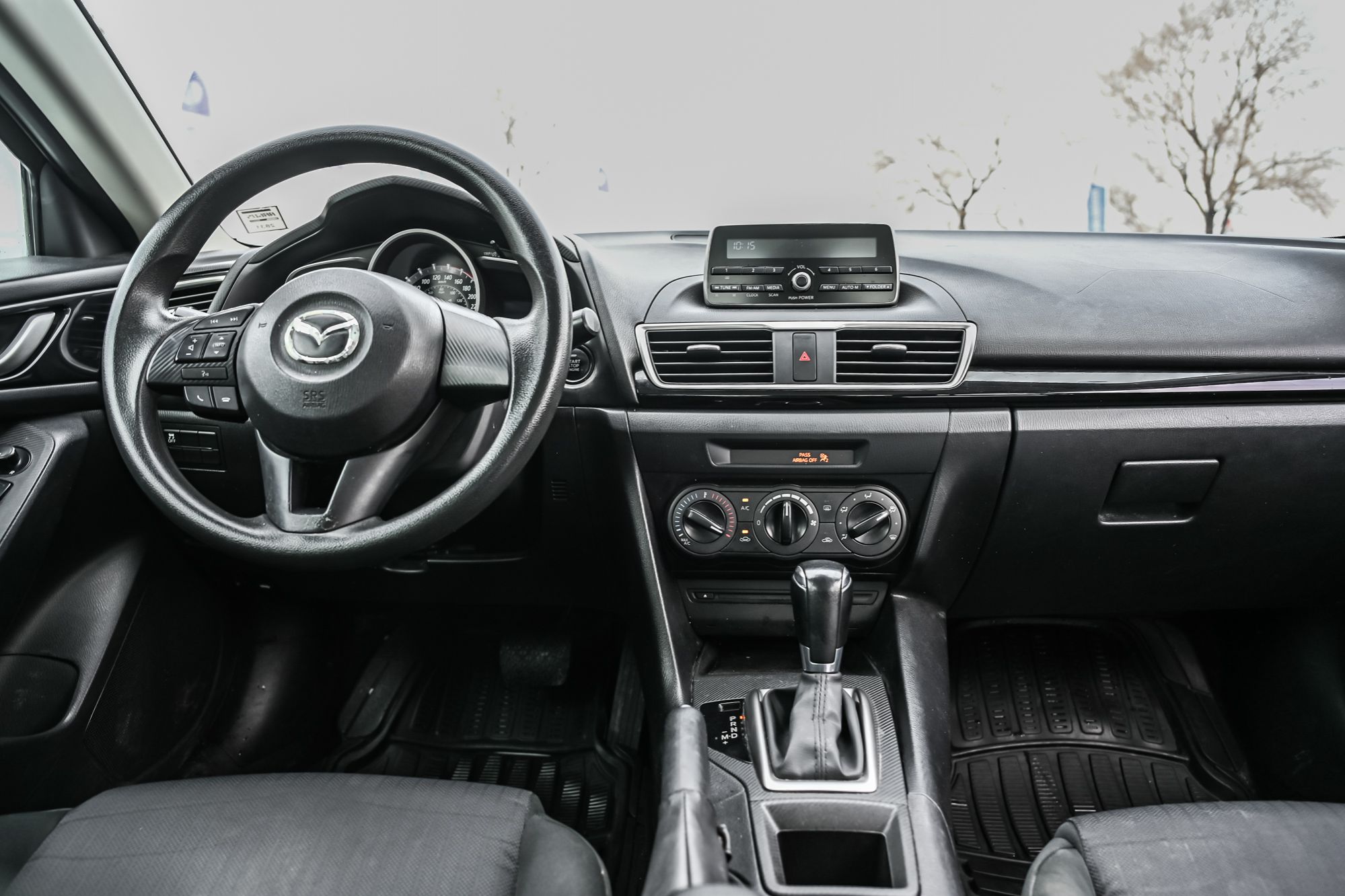 2015 Mazda 3 in Dorval, Quebec