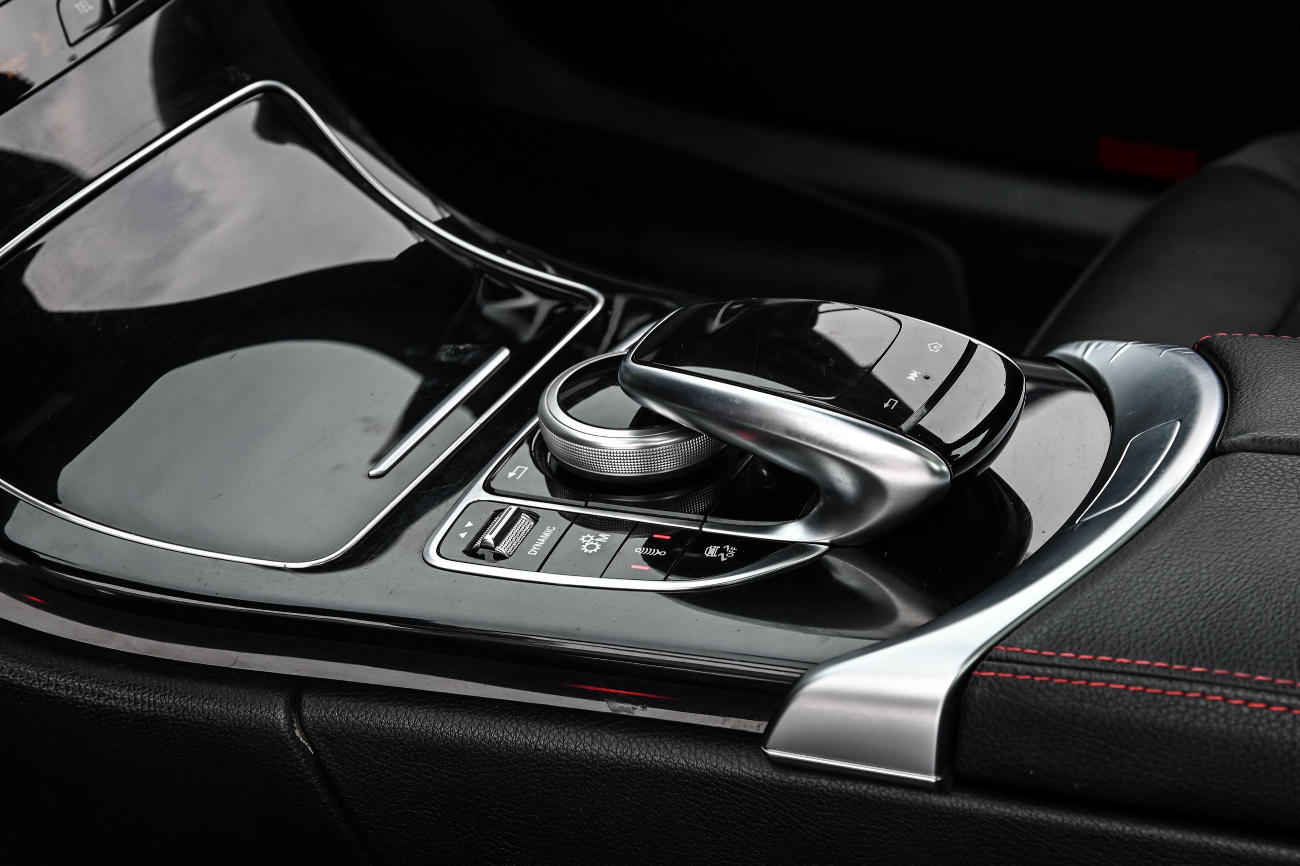 Mercedes-Benz C-Class  2019