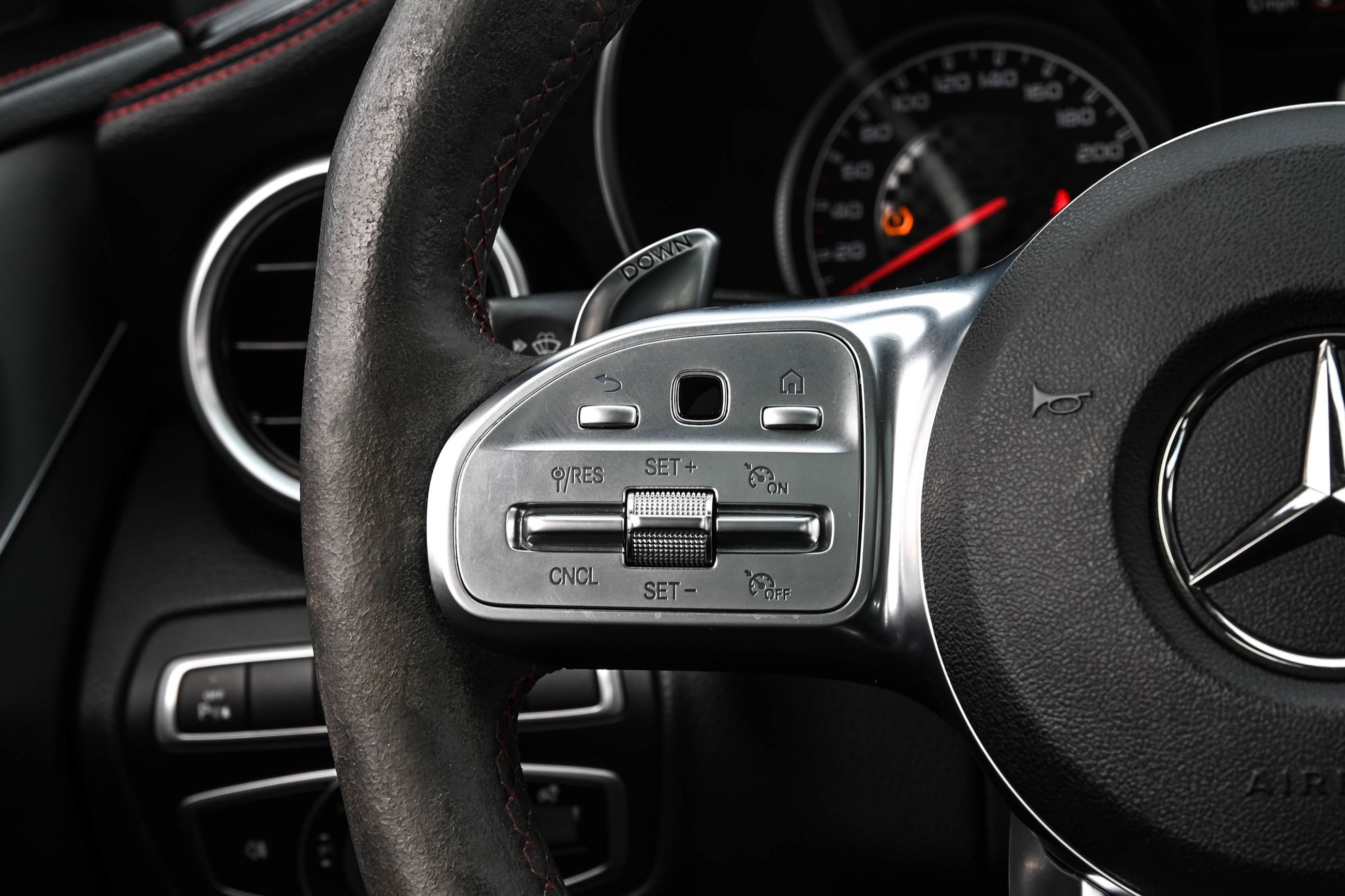 Mercedes-Benz C-Class  2019