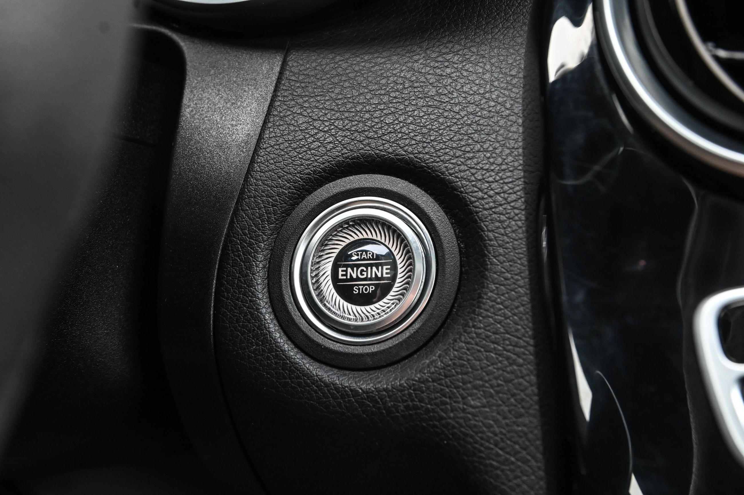 Mercedes-Benz C-Class  2019