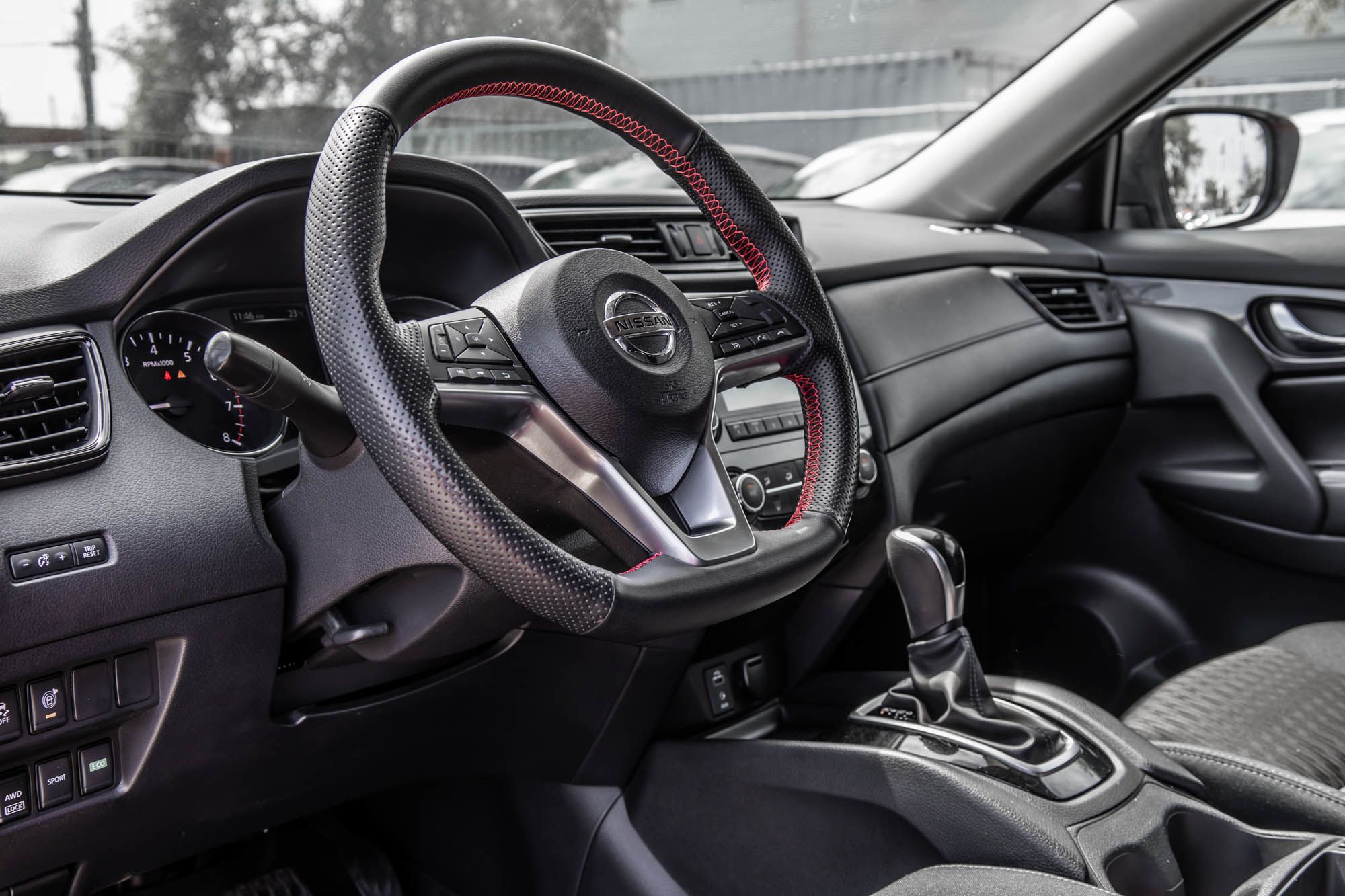 2017 Nissan Rogue in Dorval, Quebec