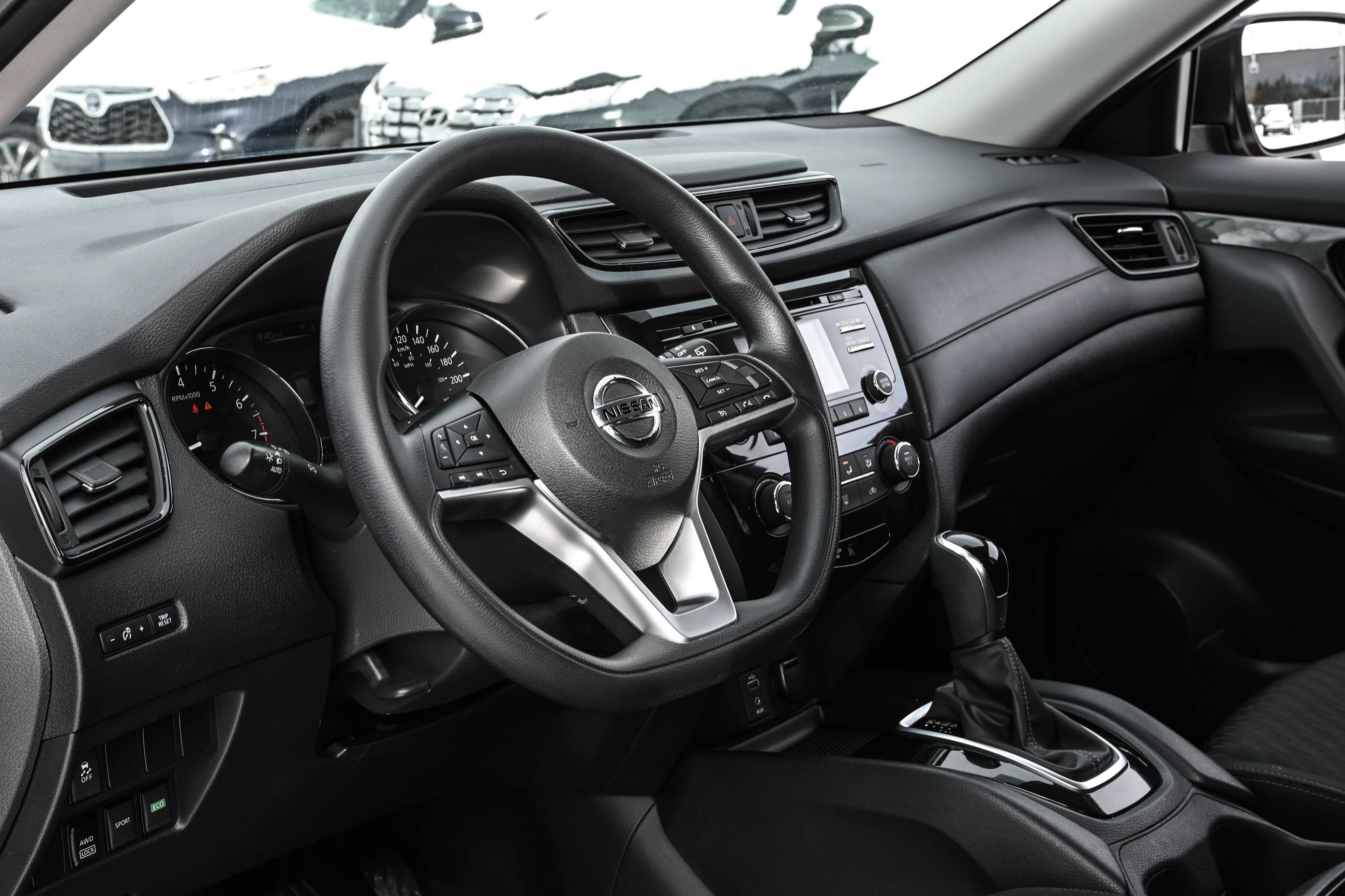 2017 Nissan Rogue in Dorval, Quebec