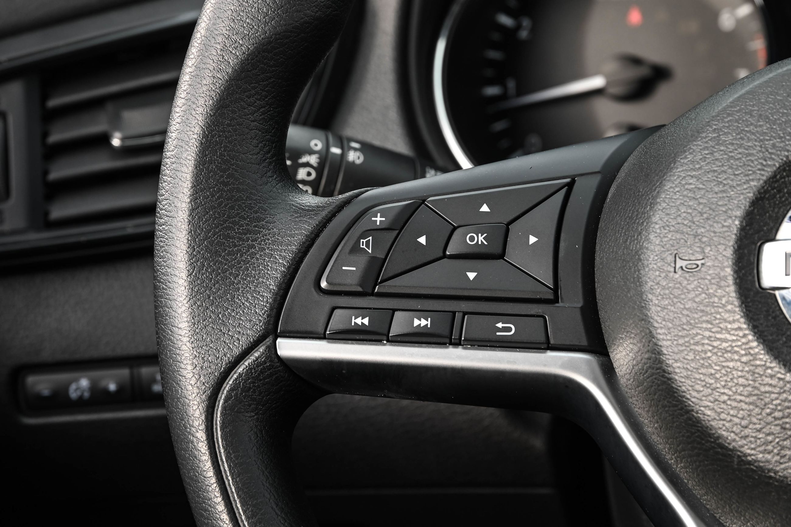 2017 Nissan Rogue in Dorval, Quebec