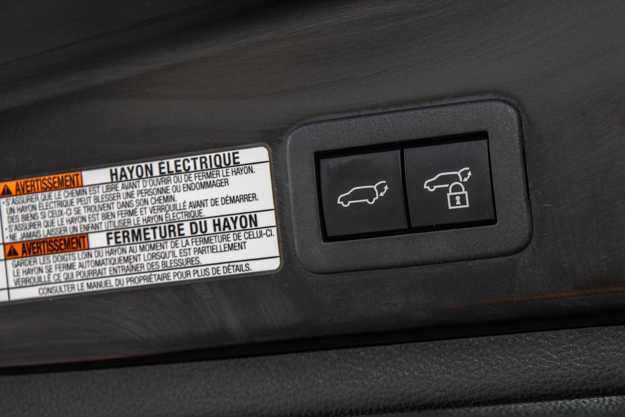 2022 Toyota COROLLA CROSS in Dorval, Quebec