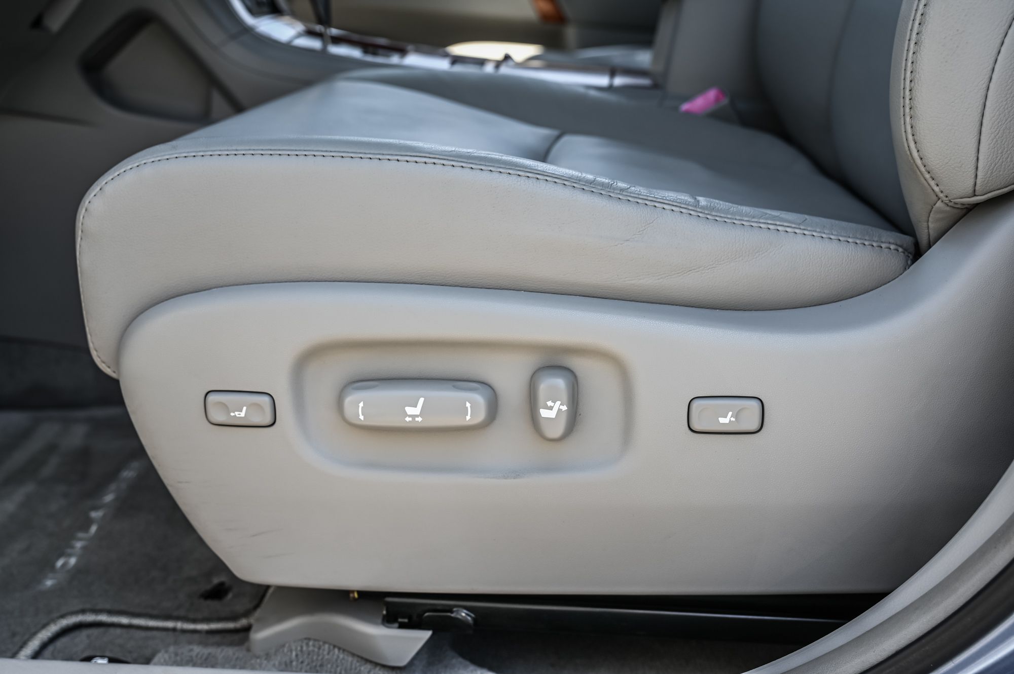 2008 Toyota Highlander in Dorval, Quebec