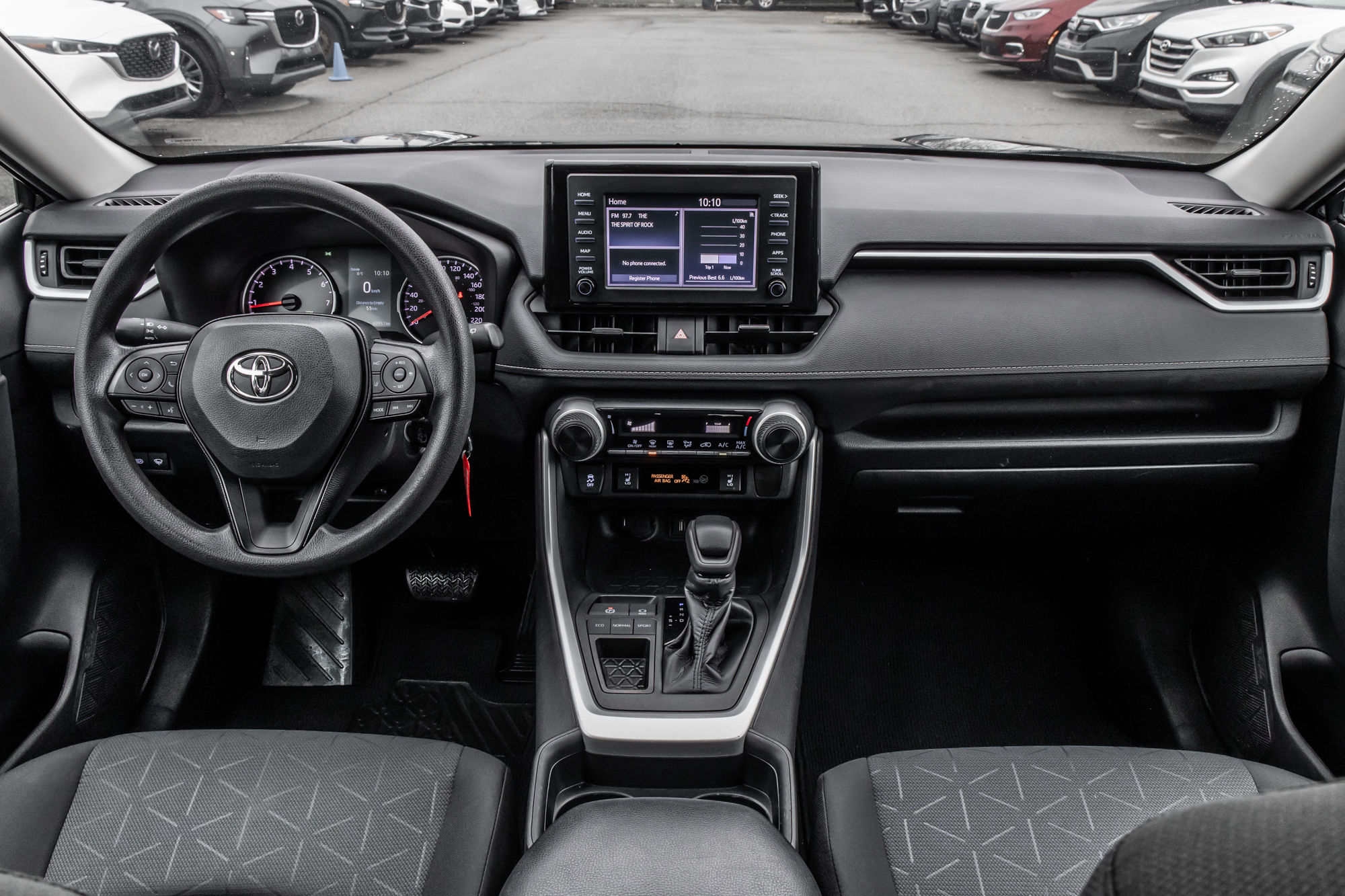 Toyota RAV4  2020 à Dorval, Québec