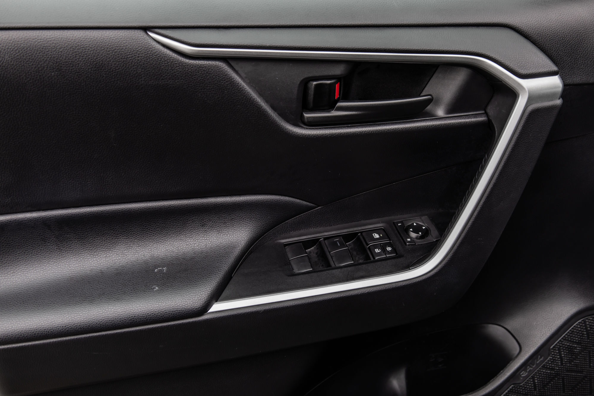 Toyota RAV4  2020 à Dorval, Québec