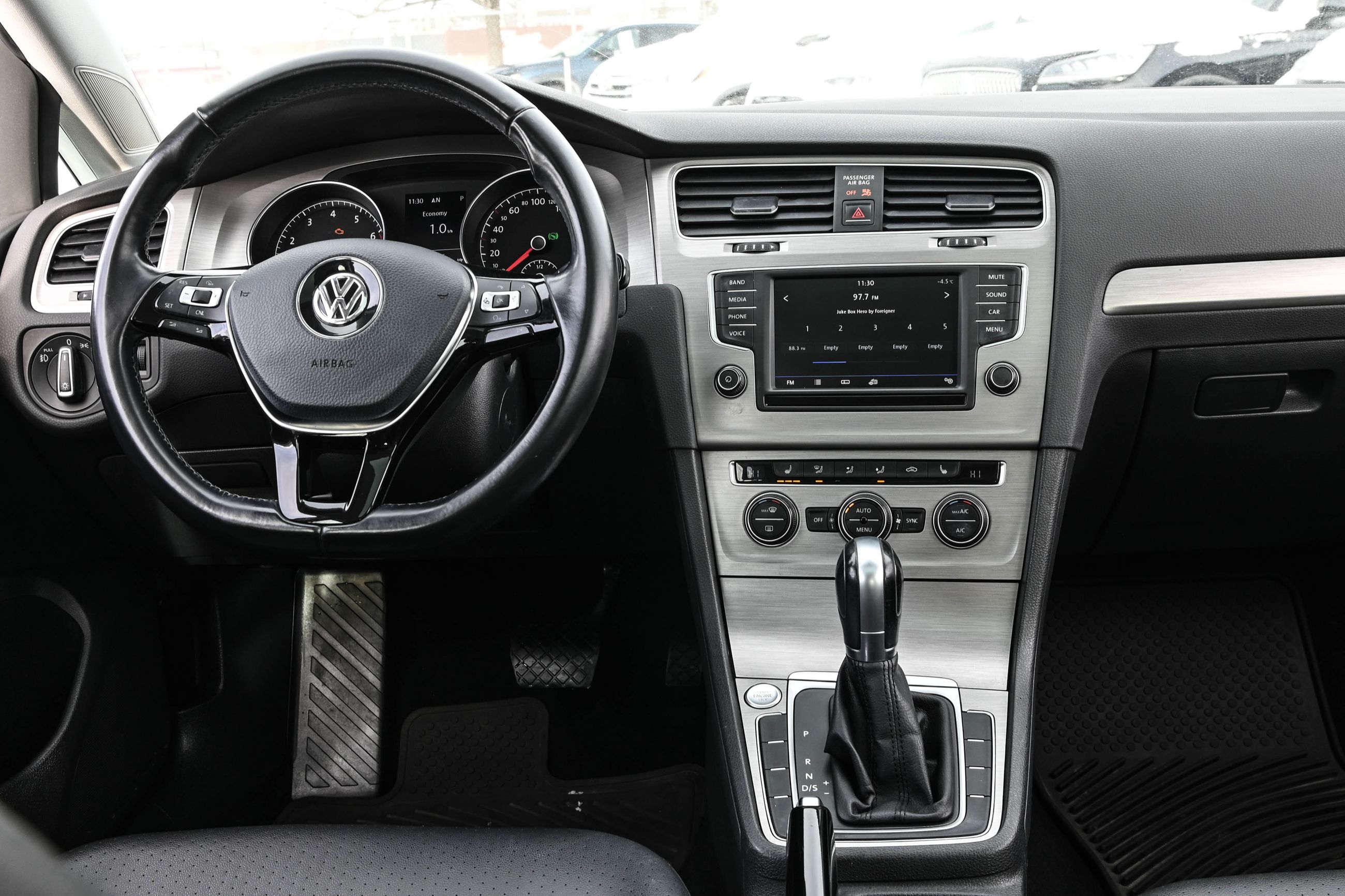 2017 Volkswagen Golf