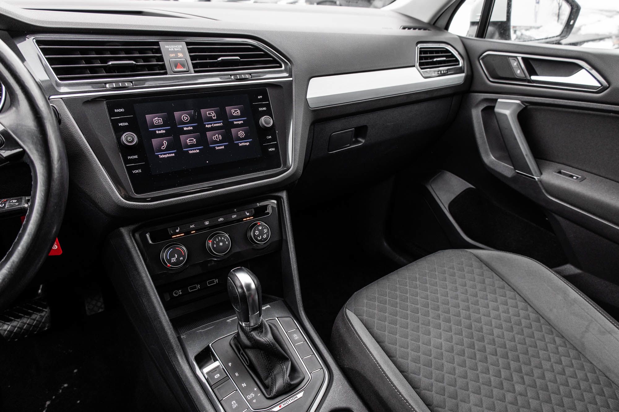 Volkswagen Tiguan  2018