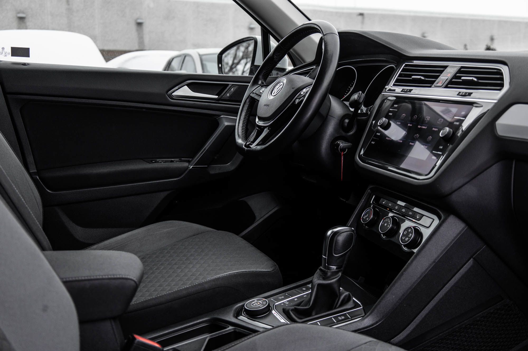 Volkswagen Tiguan  2018