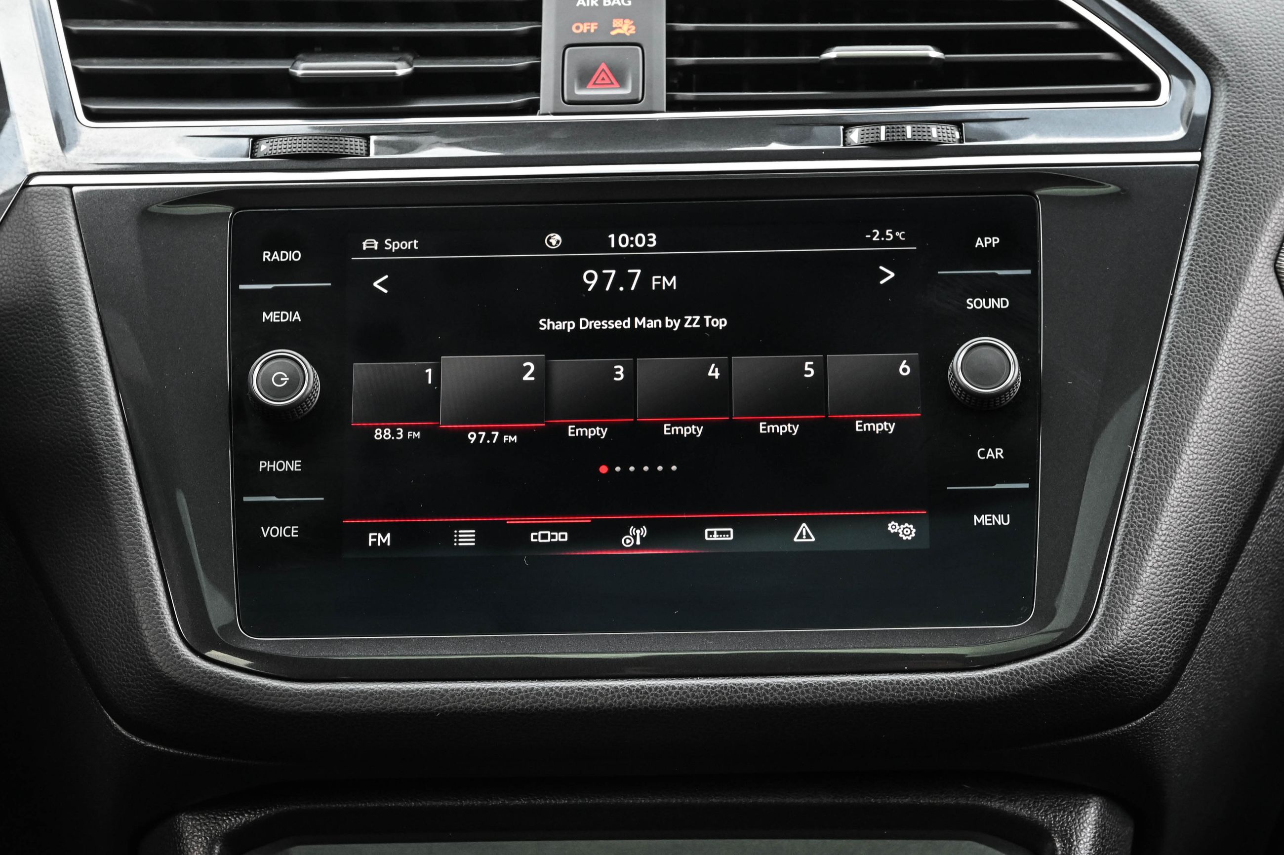 Volkswagen Tiguan  2022 à Dorval, Québec