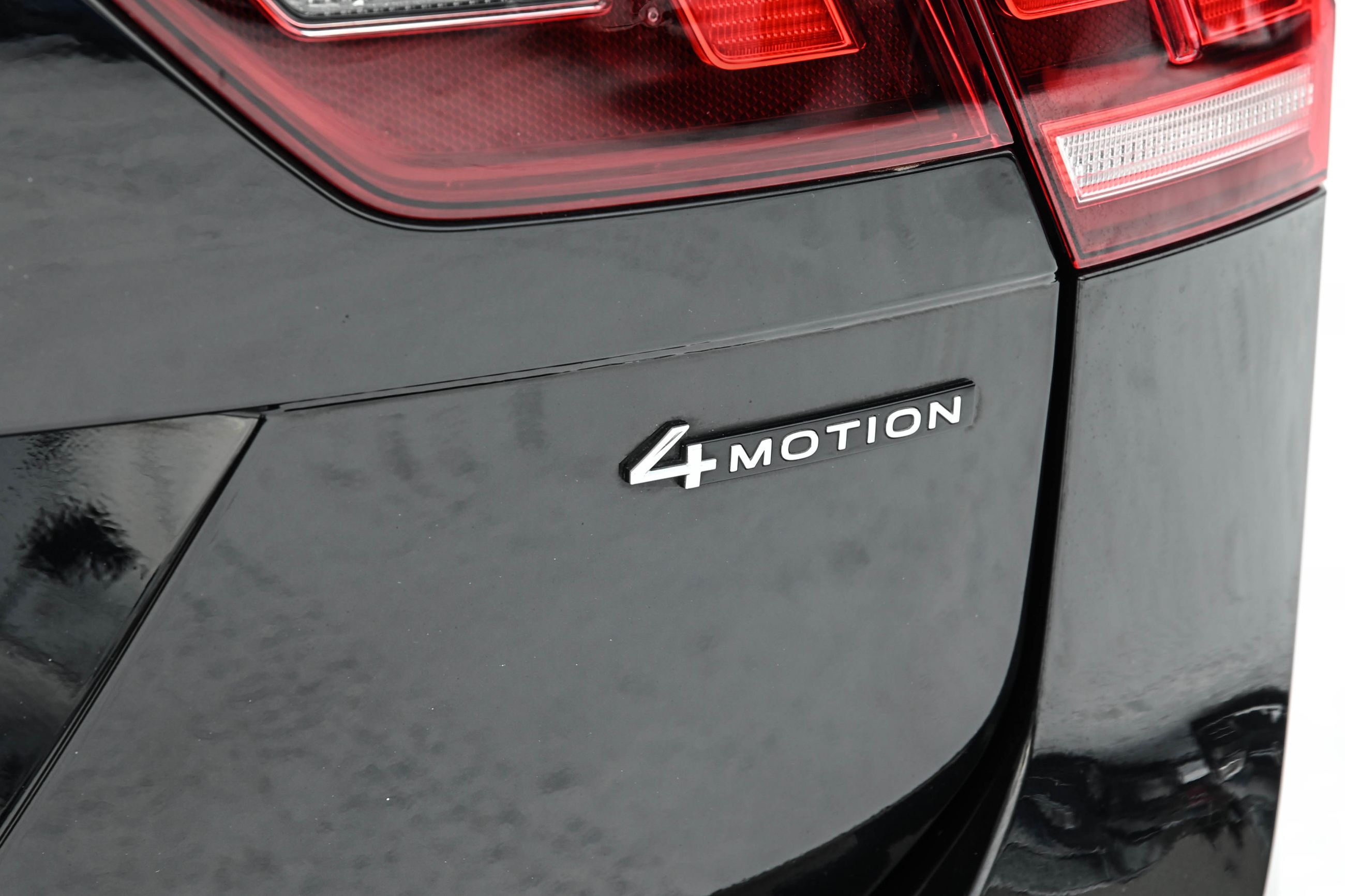 Volkswagen Tiguan  2022 à Dorval, Québec