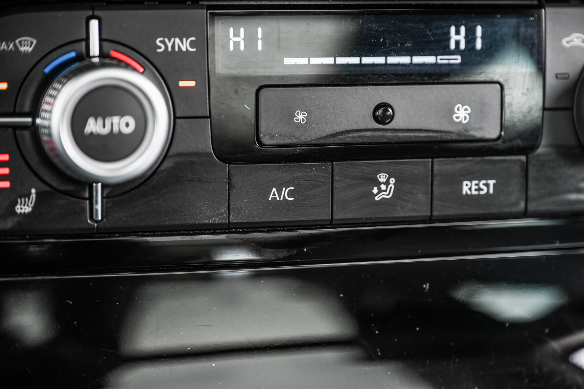 Volkswagen Touareg  2016