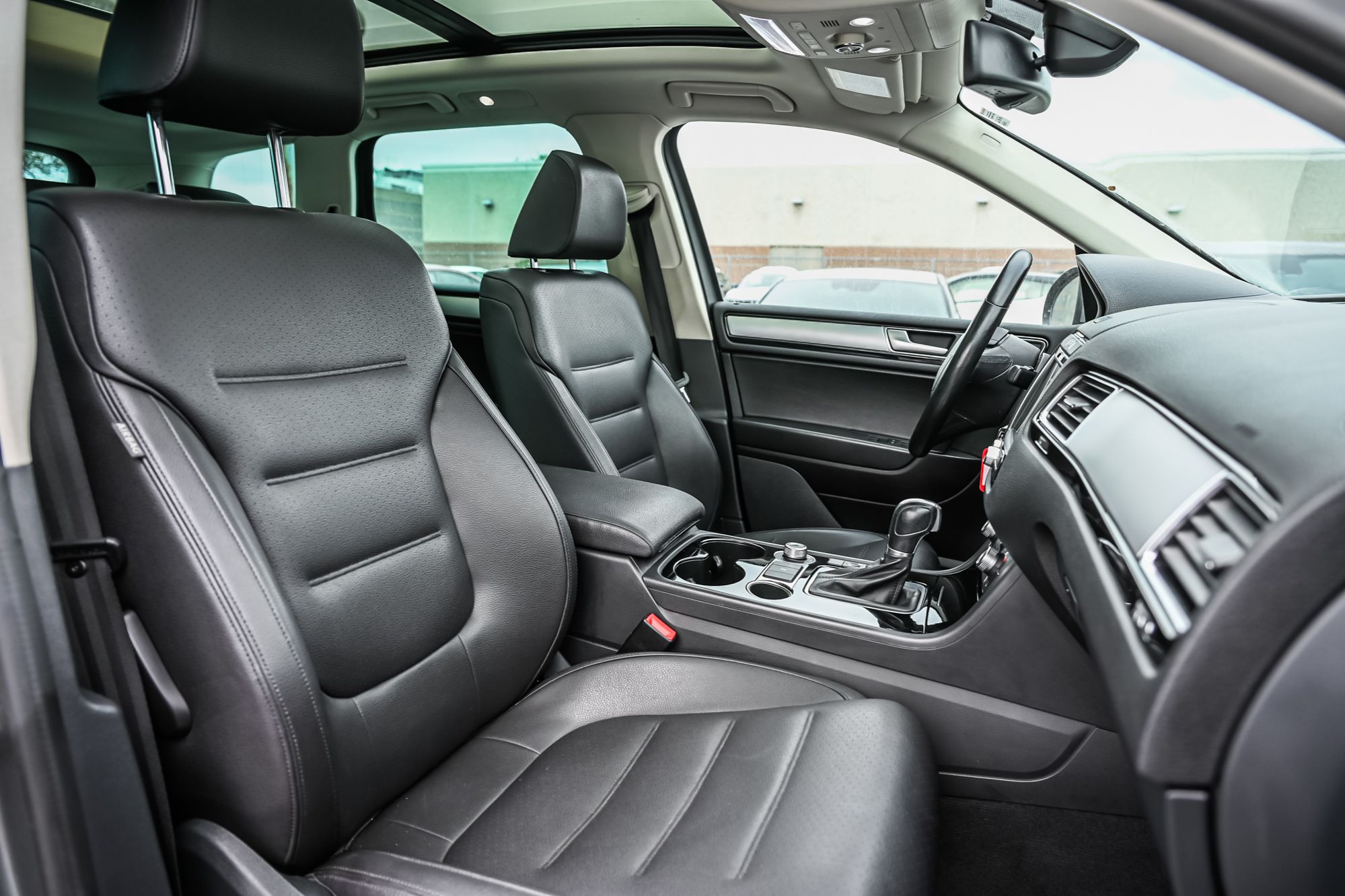 Volkswagen Touareg  2016