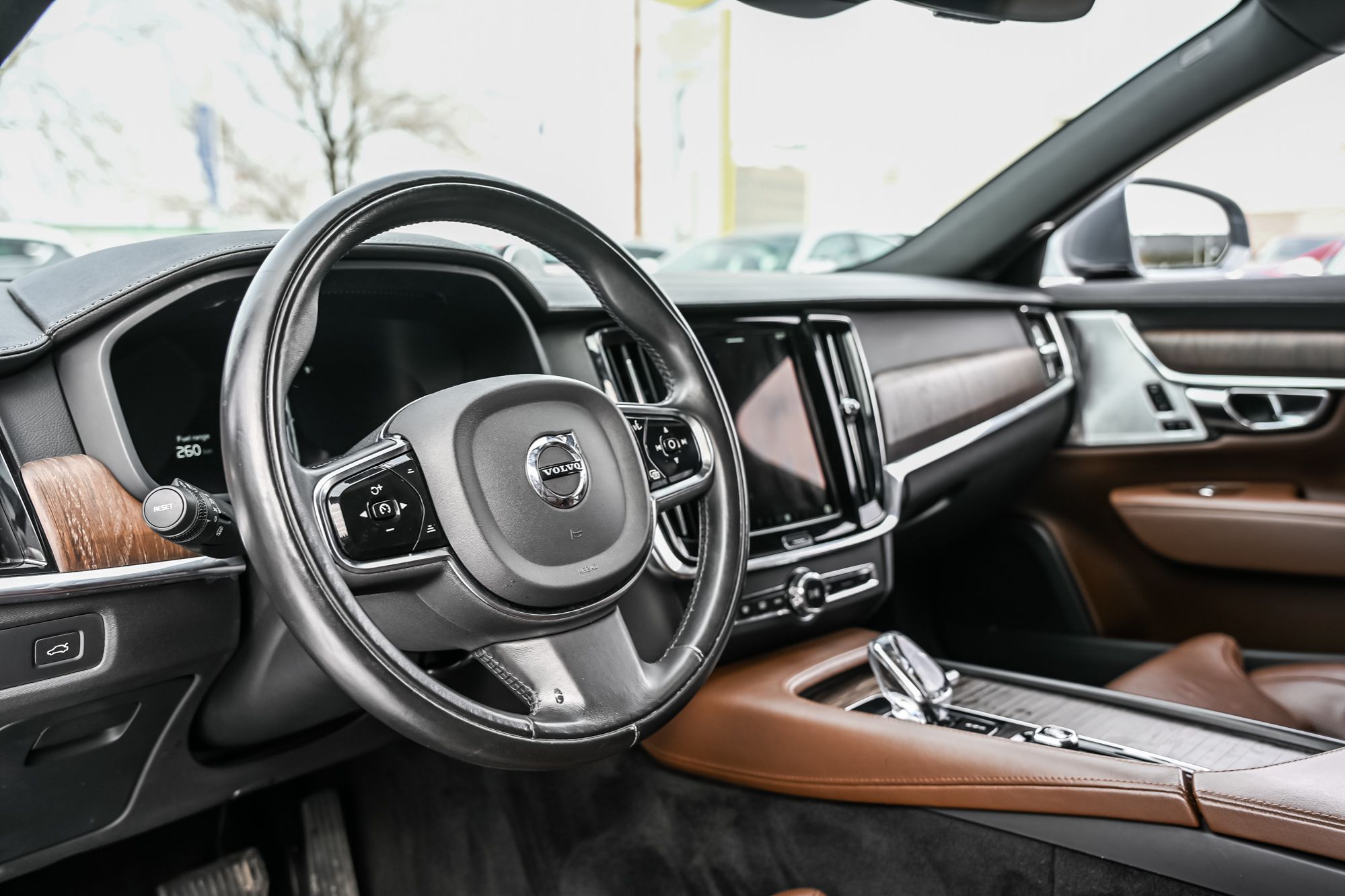 2022 Volvo S90 in Dorval, Quebec