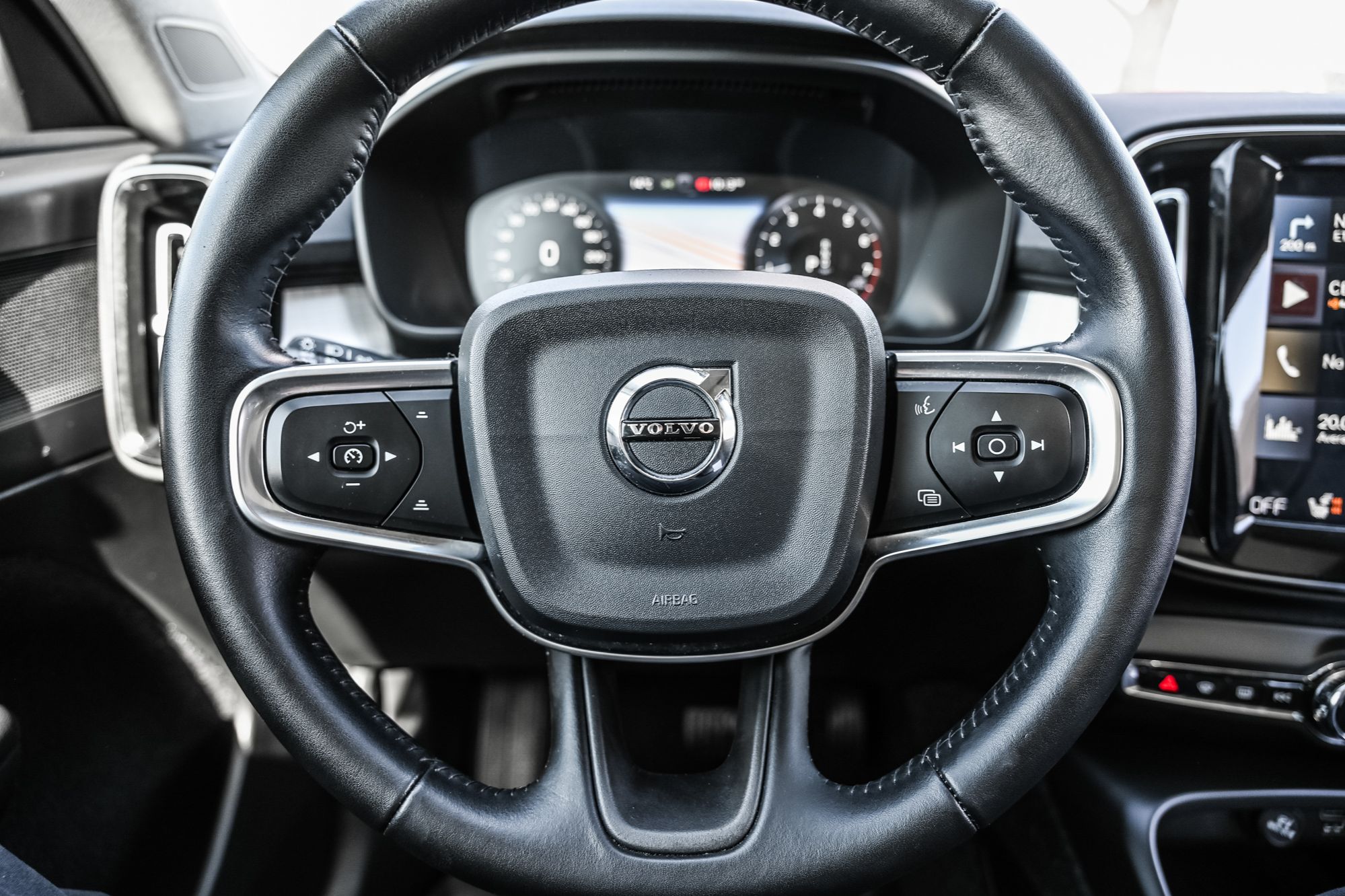 2020 Volvo XC40