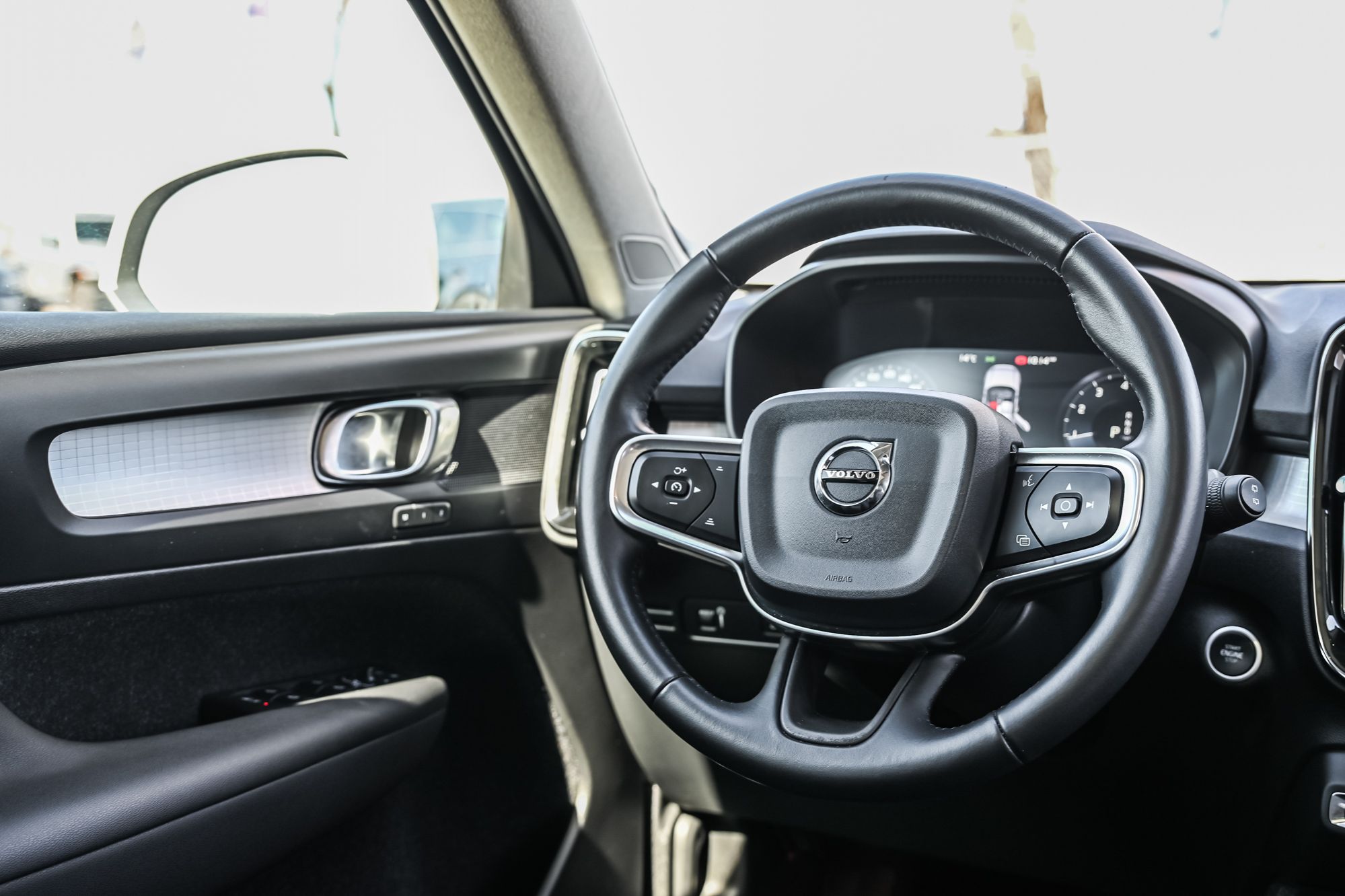 2020 Volvo XC40