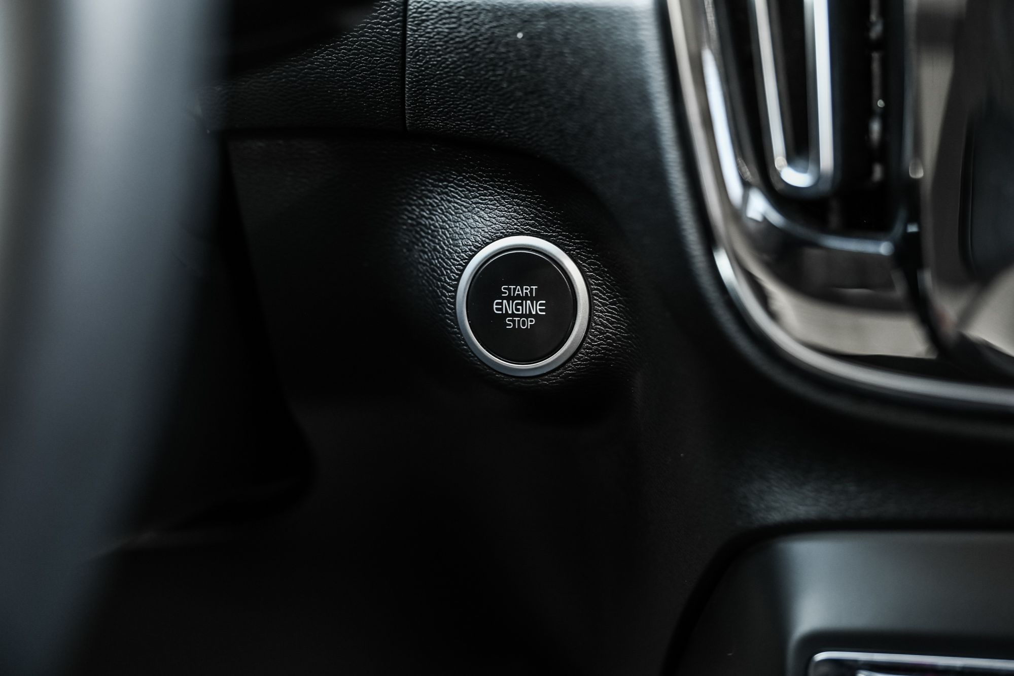 2020 Volvo XC40