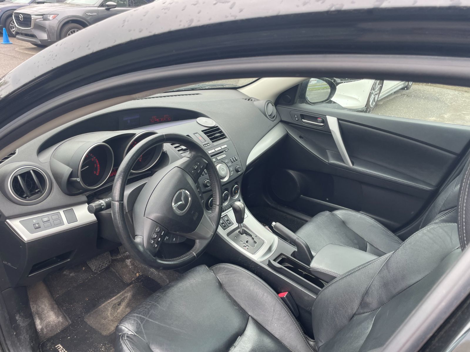 2010 Mazda 3 in Dorval, Quebec