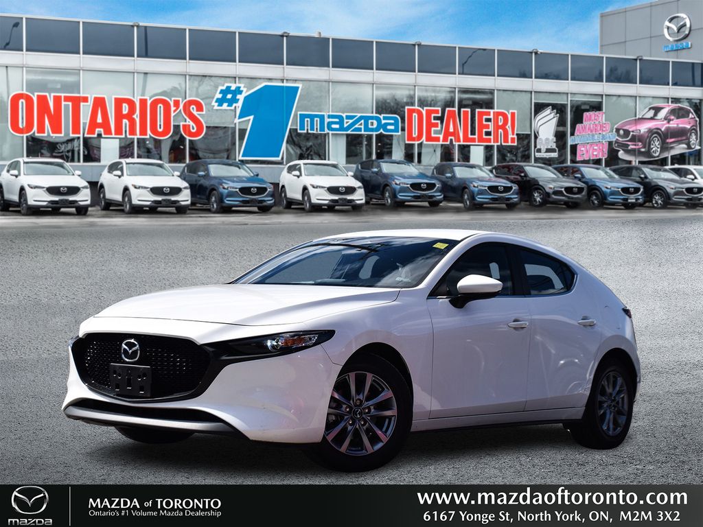 2025 Mazda Mazda3 GS FWD! ONE OWNER! LOW KM! CLEAN CARFAX!