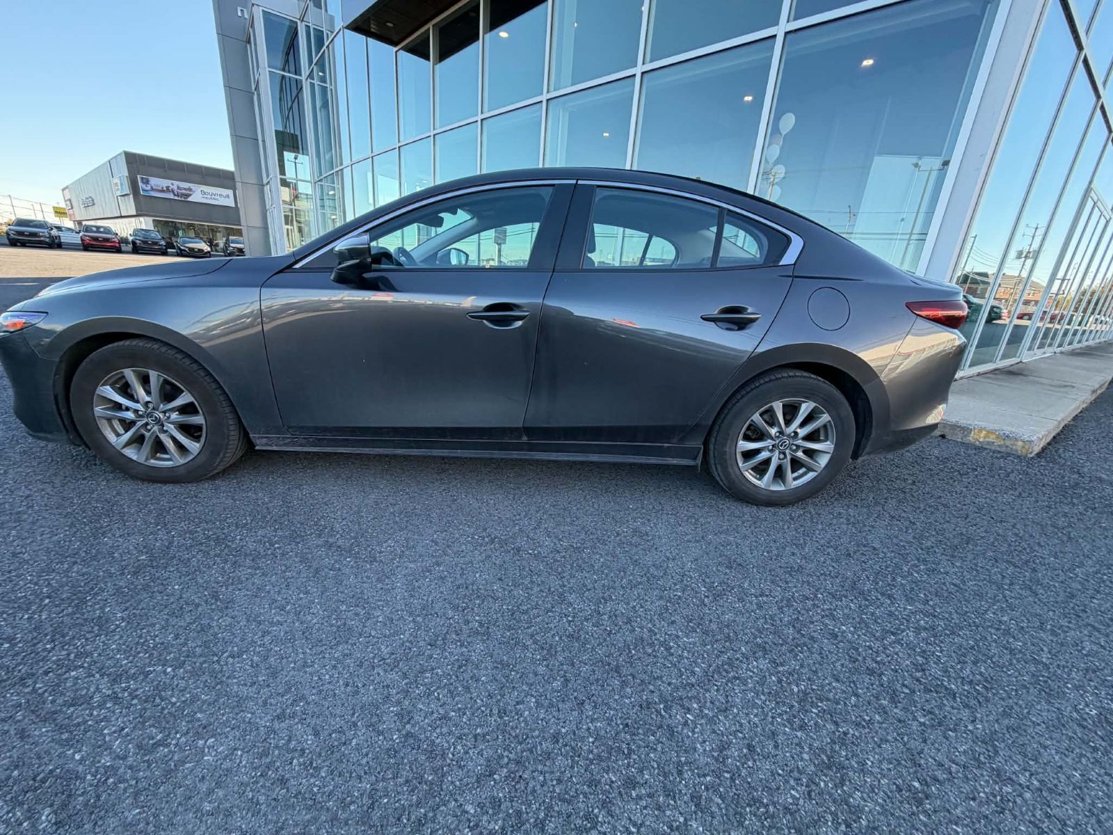 Photo 2024 Mazda Mazda3 GS #2