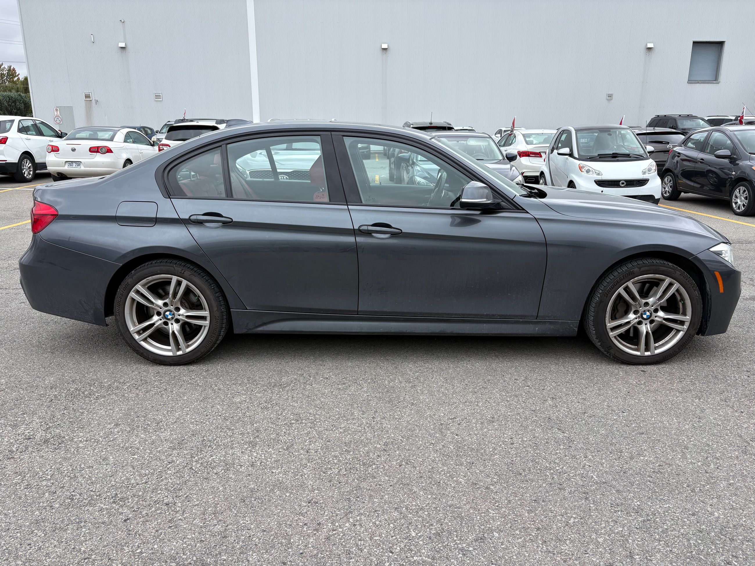 Photo 2017 BMW 3 Series 330i XDRIVE - M SPORT & PREMIUM PKG - NAVIGATION #4