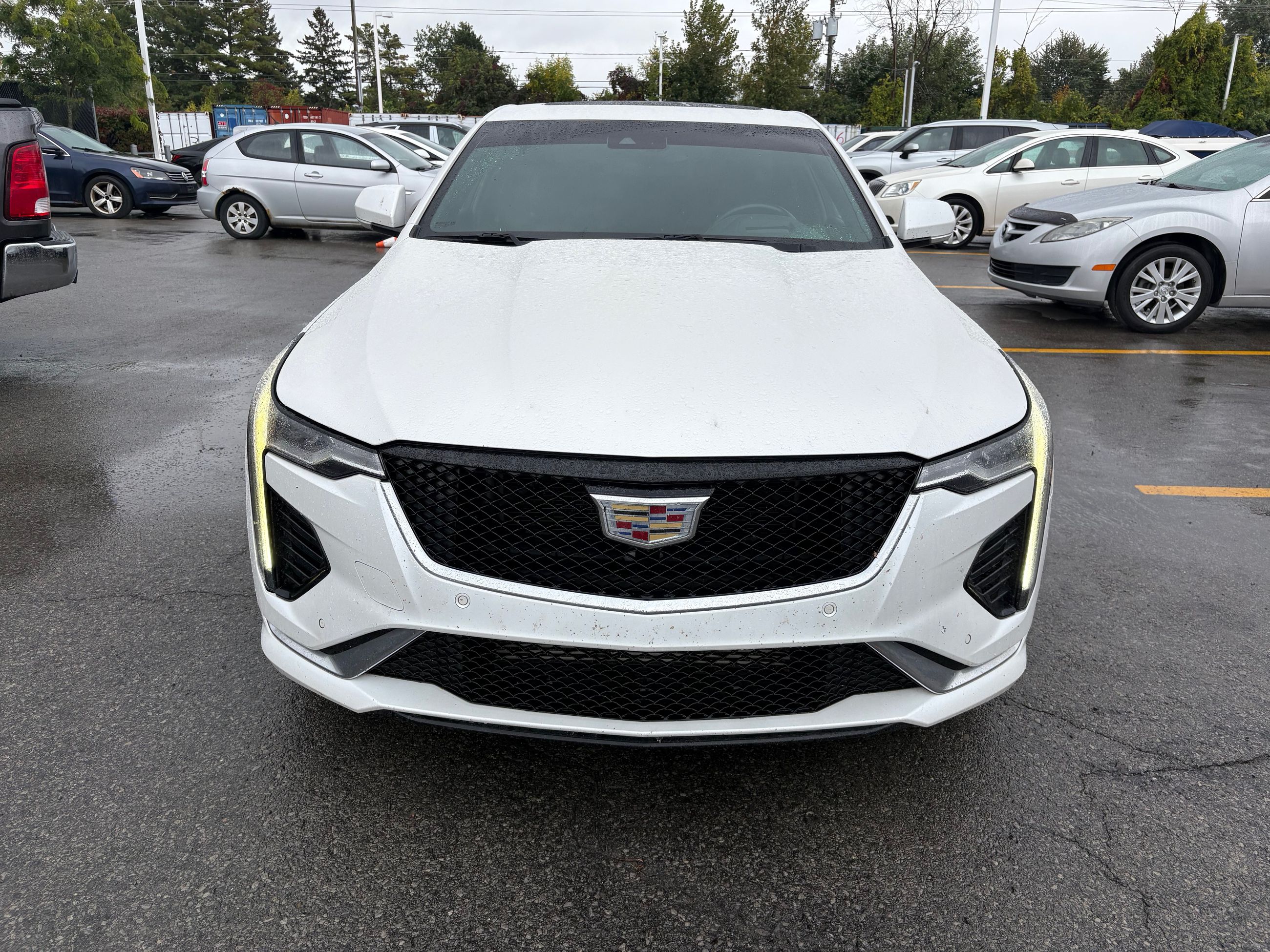 Photo Cadillac CT4 SPORT - 350T - AWD - LOADED - MINT CONDITION 2023 #2