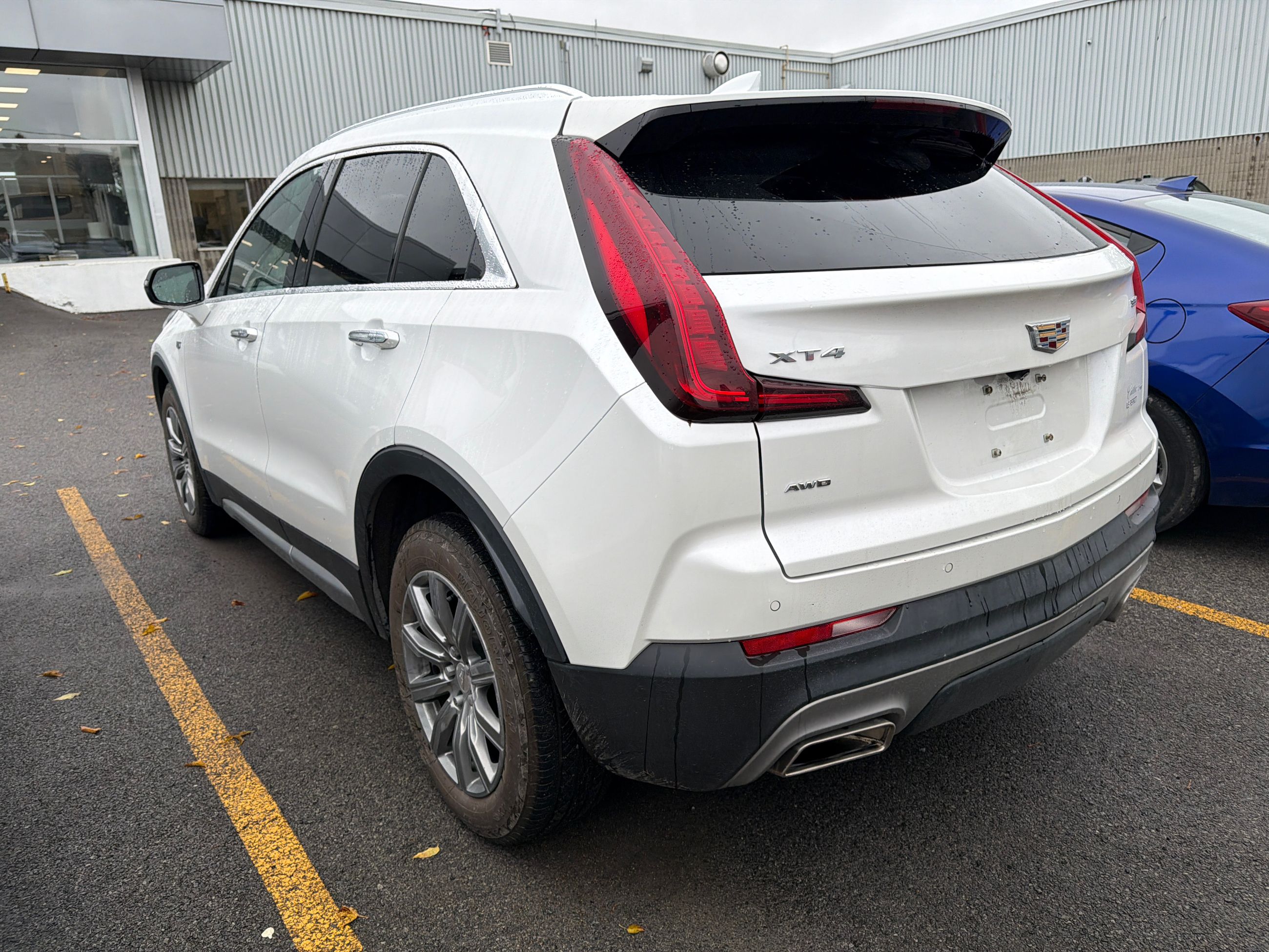 Photo Cadillac XT4 LUXURY AWD Premium Luxury 2021 #3