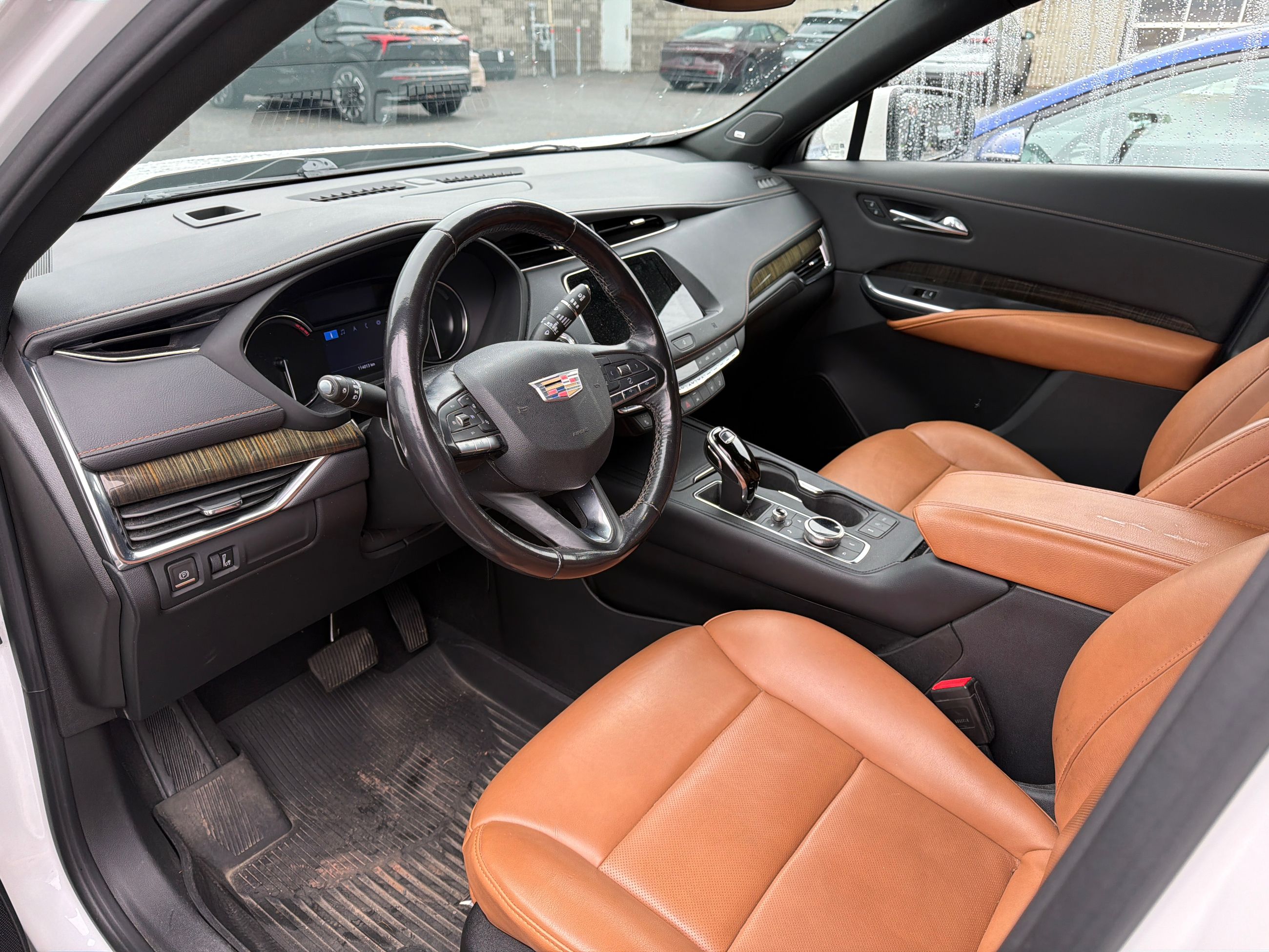 Photo Cadillac XT4 LUXURY AWD Premium Luxury 2021 #4
