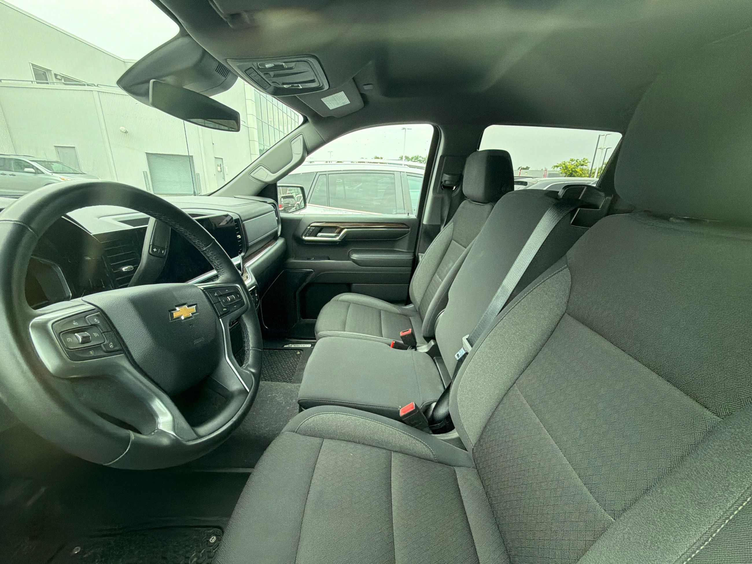Photo Chevrolet Silverado 1500 LT, A/C, POWER GROUP, BACKUP CAMERA, BLUETOOTH 2024 #3