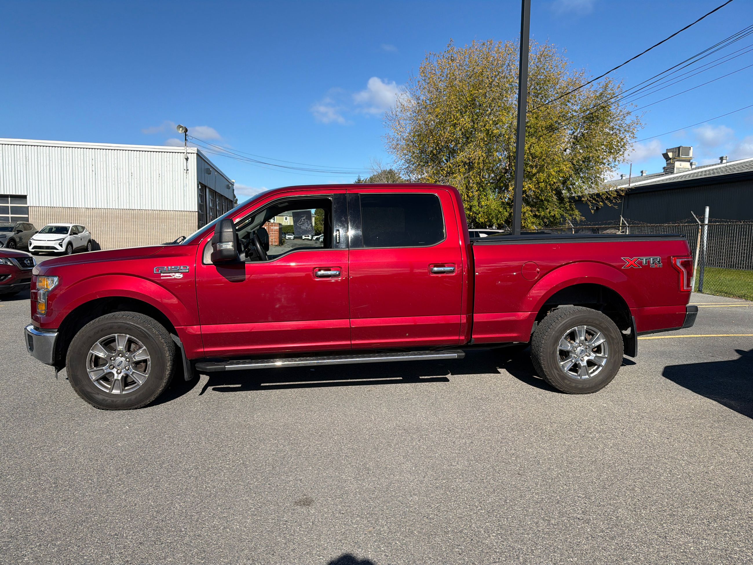 Photo 2016 Ford F-150 4WD Super Crew 145'' WB ROUGE #3