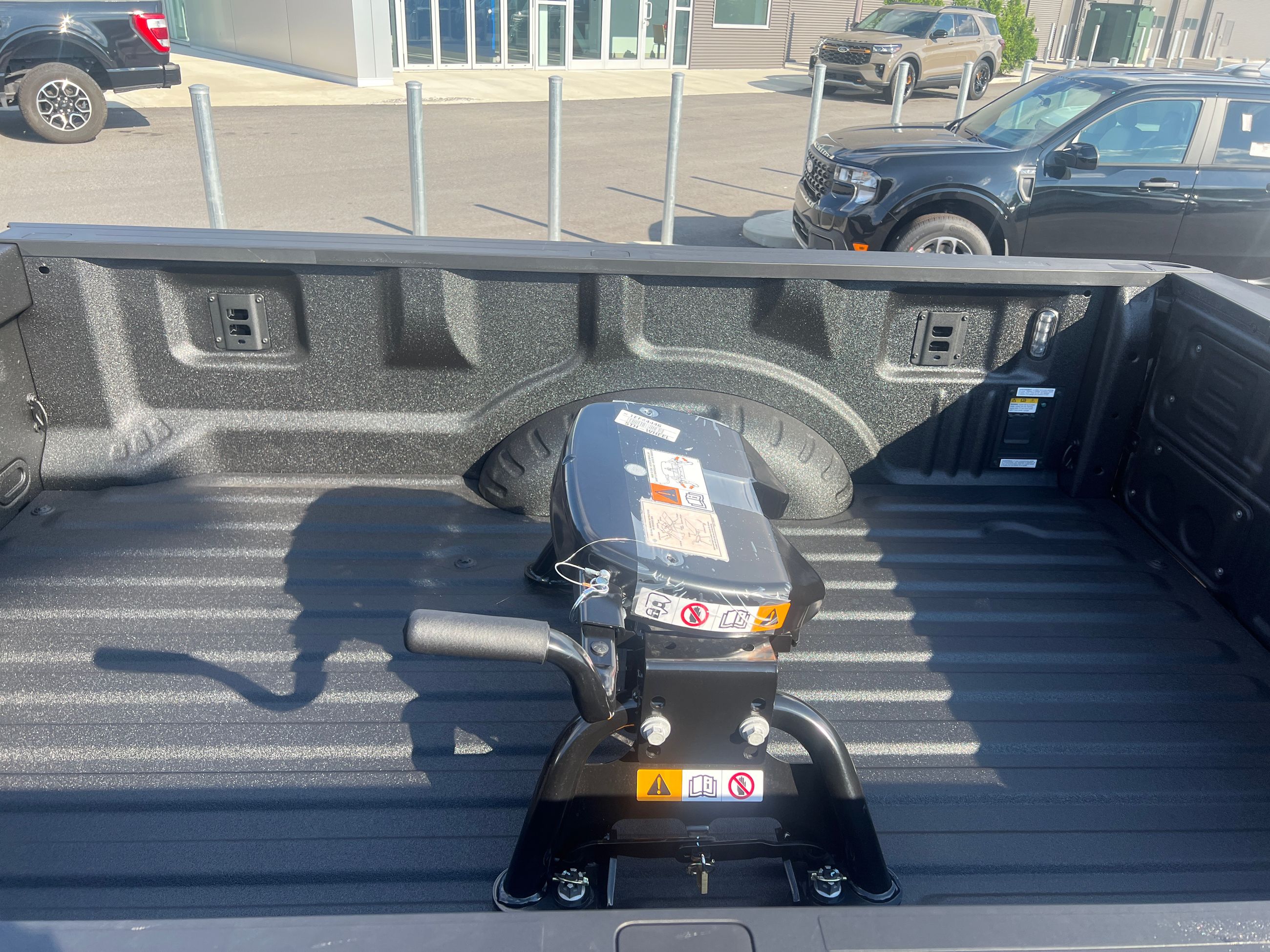 Photo Ford F-450 Platinum 2026 #3