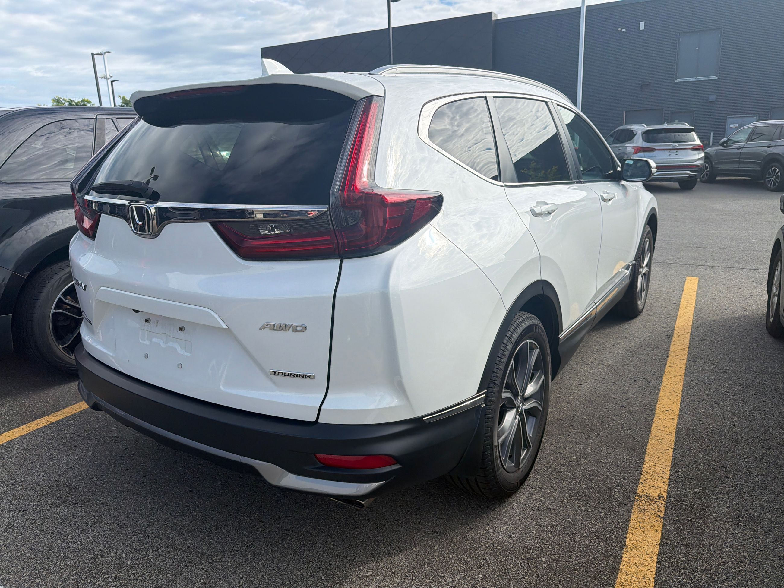 Photo 2021 Honda CR-V Touring, A/C, POWER GROUP, BACKUP CAMERA, CUIR #2