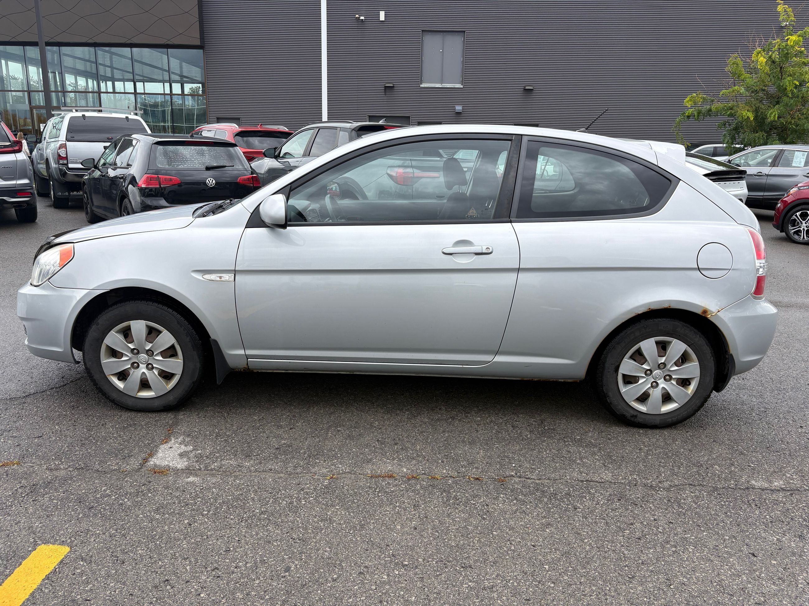 Photo 2010 Hyundai Accent GL - MANUEL - A/C - HEATED SEATS #8