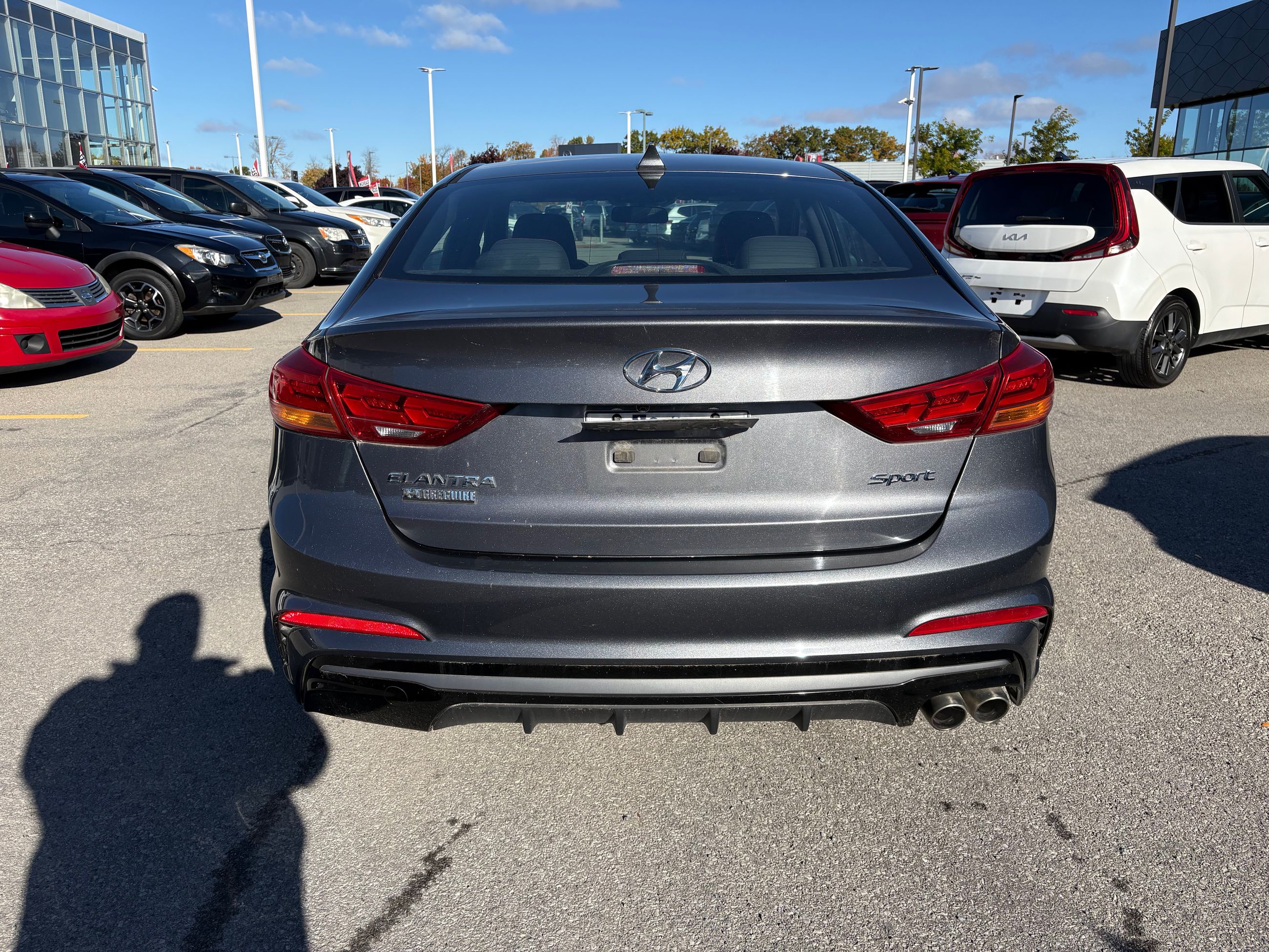 Photo Hyundai Elantra SPORT - 1.6T - AUTOMATIC - LEATHER - SUNROOF 2017 #6