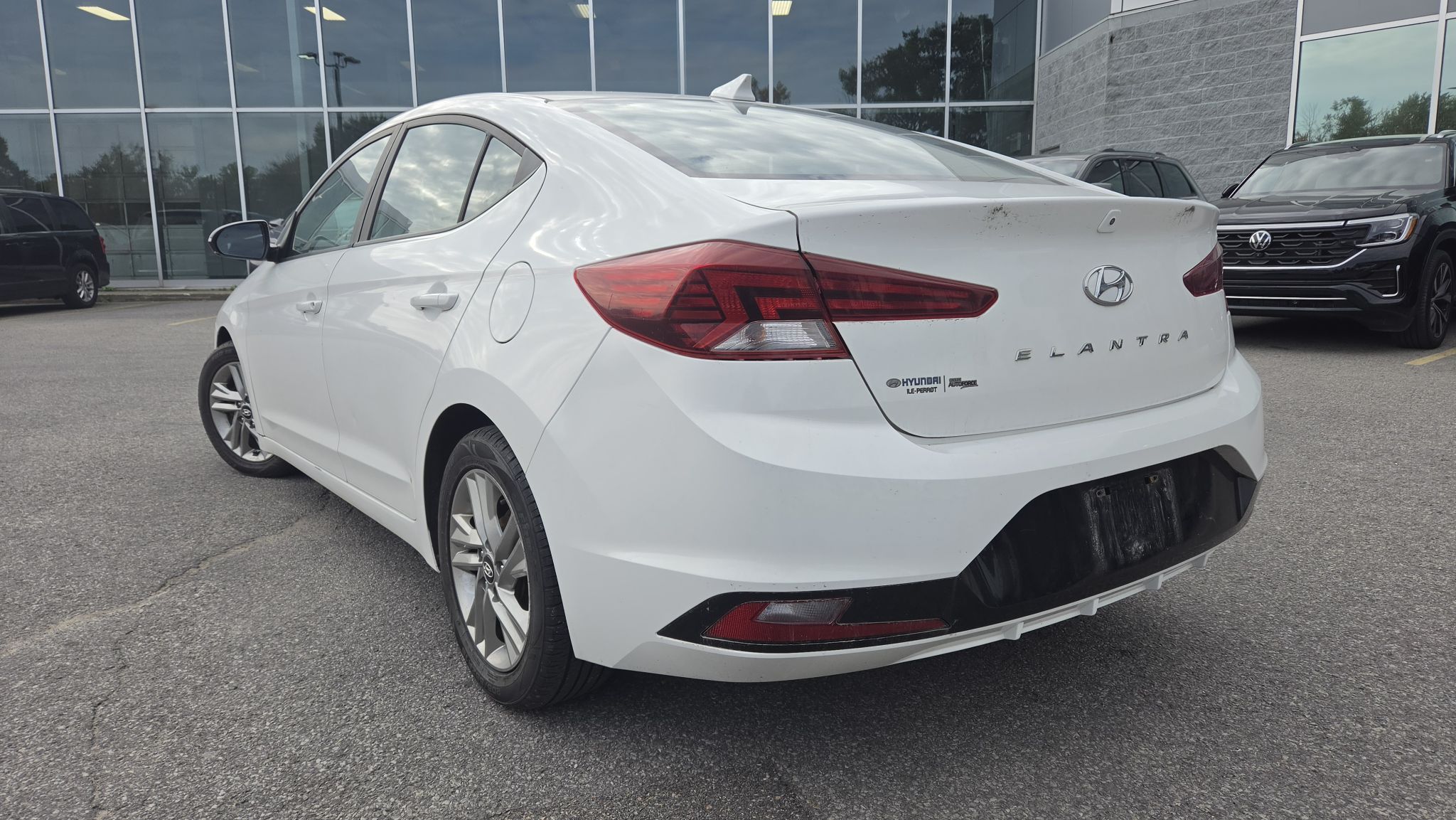 Photo Hyundai Elantra Preferred 2019 #3