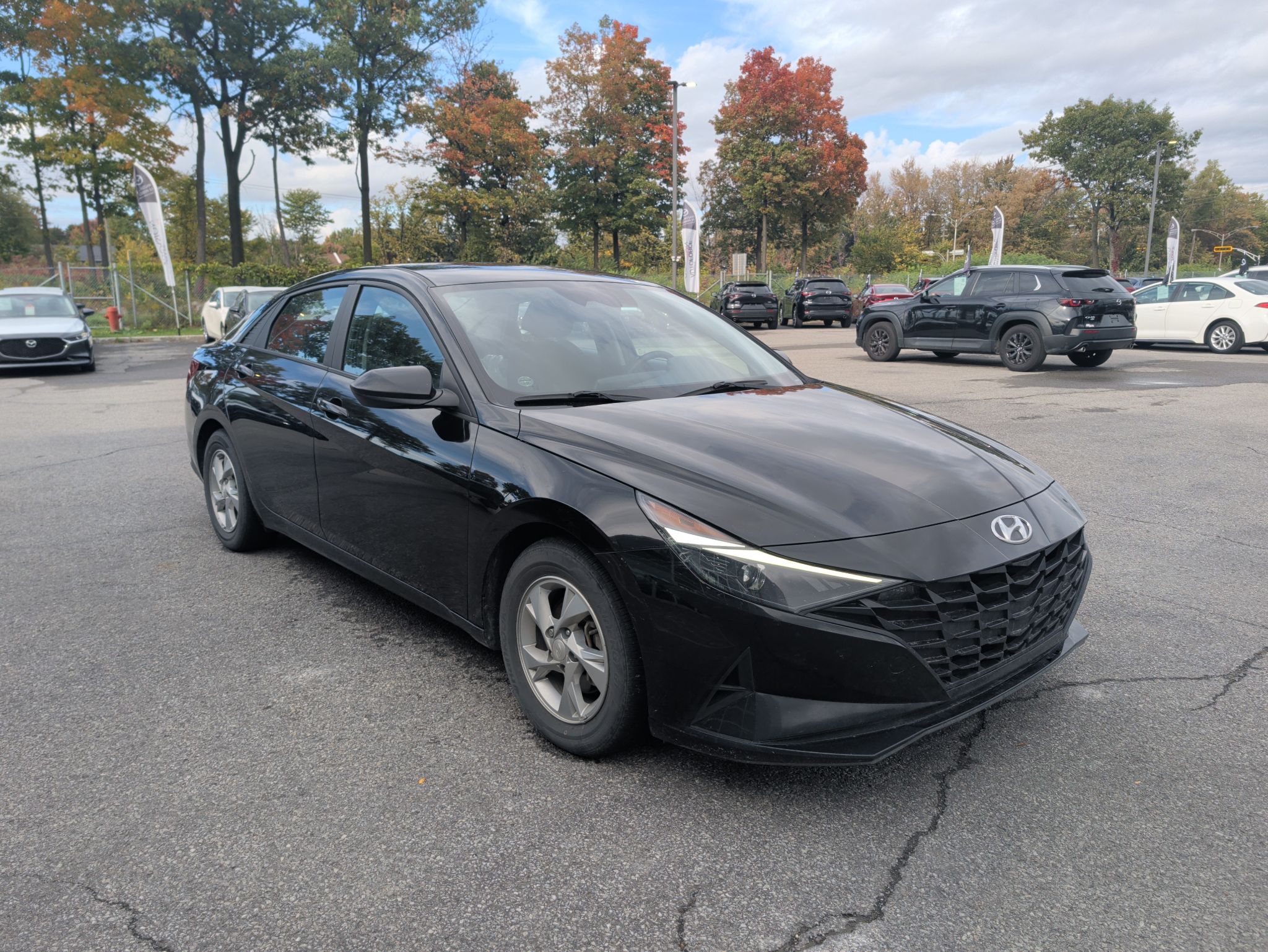 Photo 2023 Hyundai Elantra Essential #6