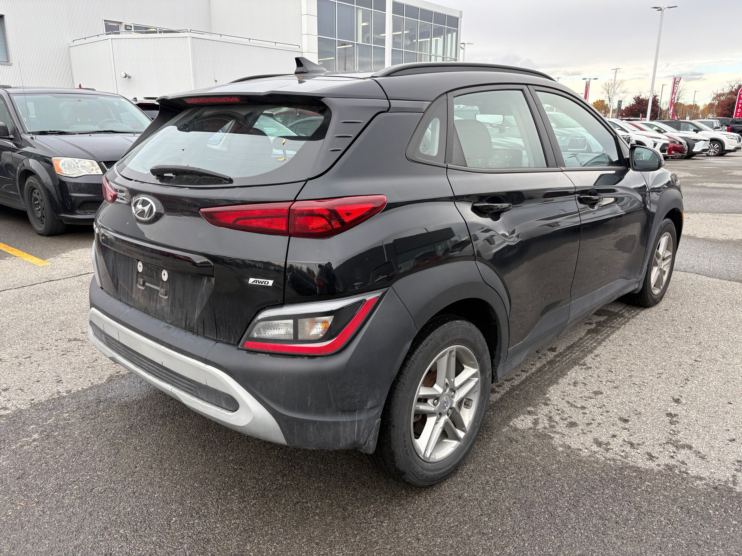 Photo Hyundai Kona ESSENTIAL - AWD - BACK-UP CAM - HEATED SEATS 2023 #5