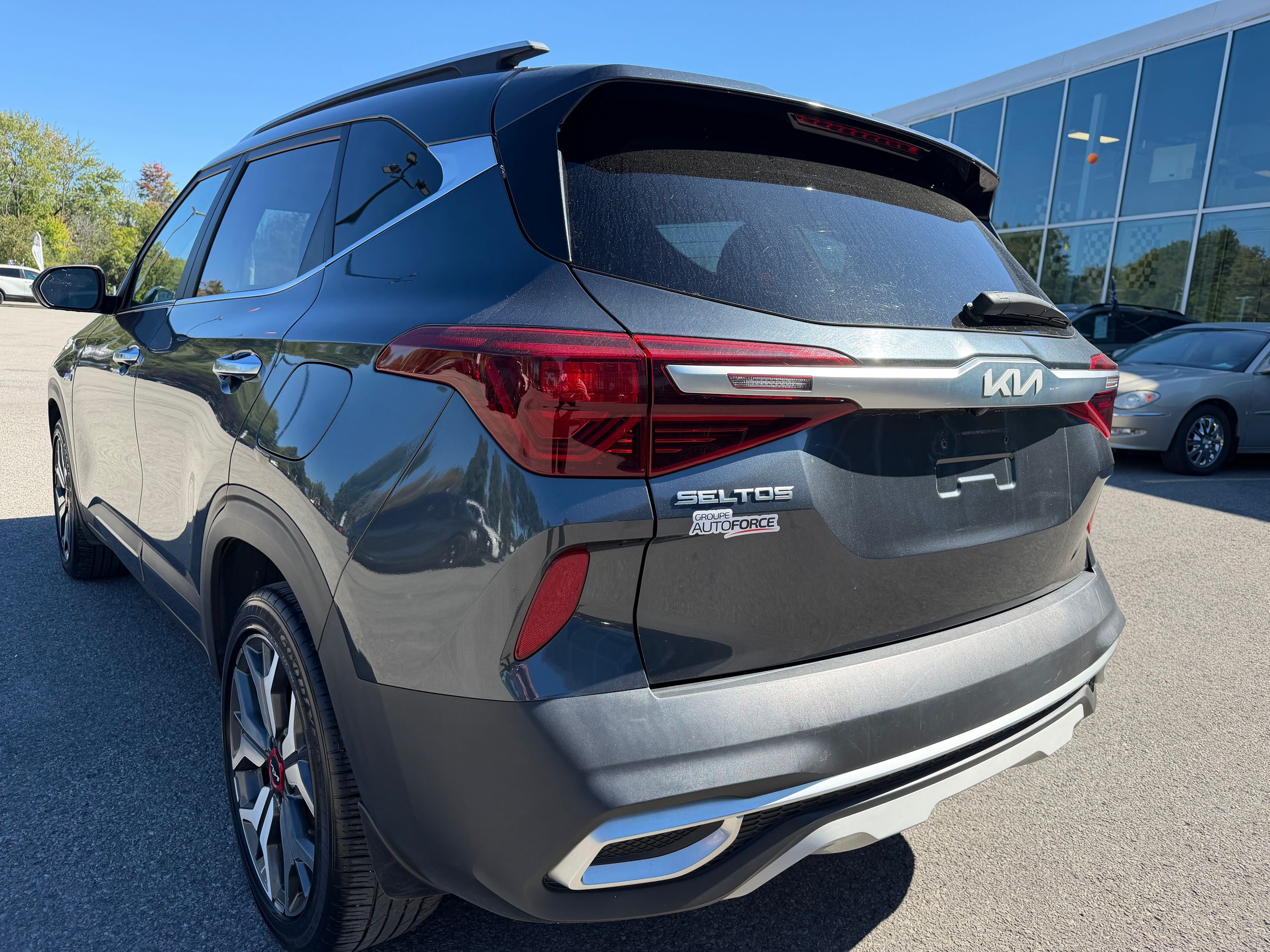Photo 2022 Kia Seltos SX Turbo #3