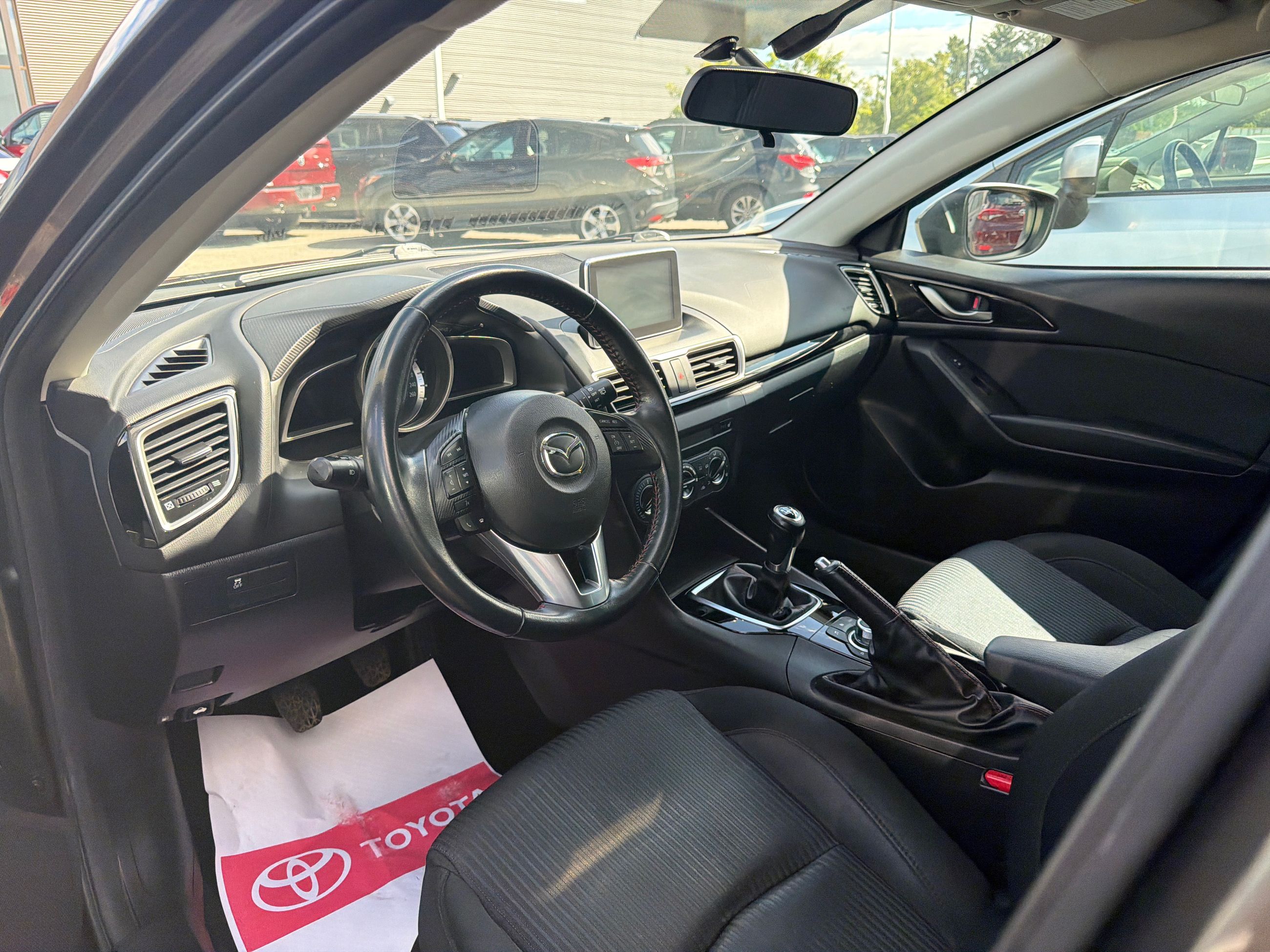 Photo Mazda Mazda3 GS, FWD, A/C, POWER GROUP, BACKUP CAMERA 2016 #4
