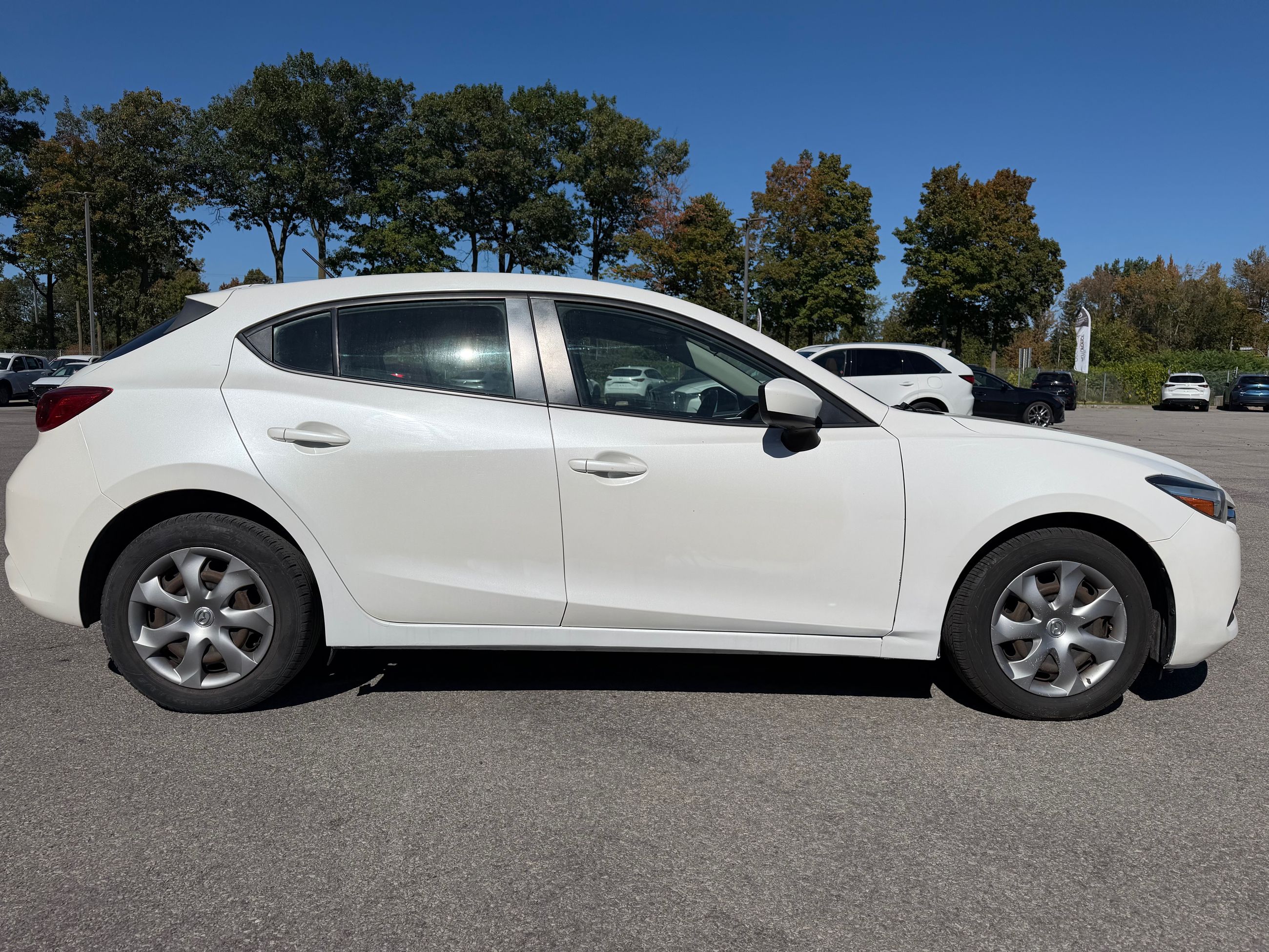 Photo 2017 Mazda Mazda3 GX #6