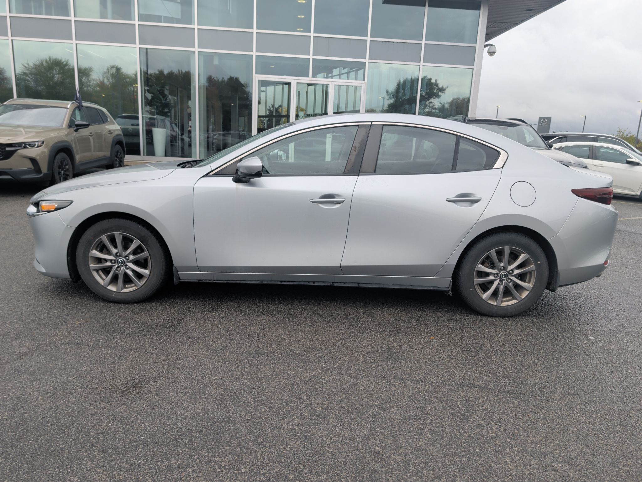 Photo Mazda Mazda3 GS 2019 #2