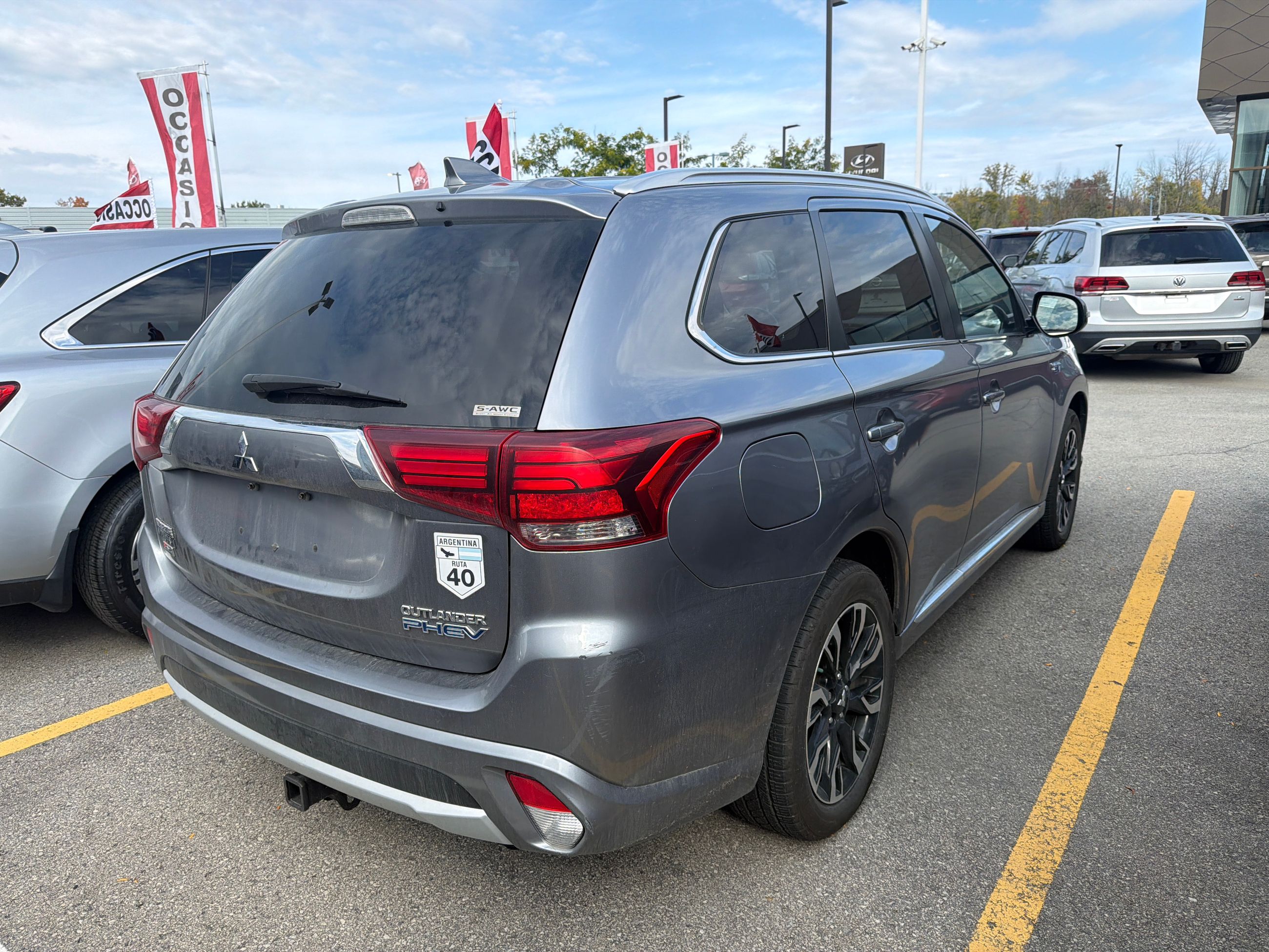 Photo Mitsubishi Outlander PHEV SE TOURING, S- AWD, CRUISE, POWER GROUP 2018 #2